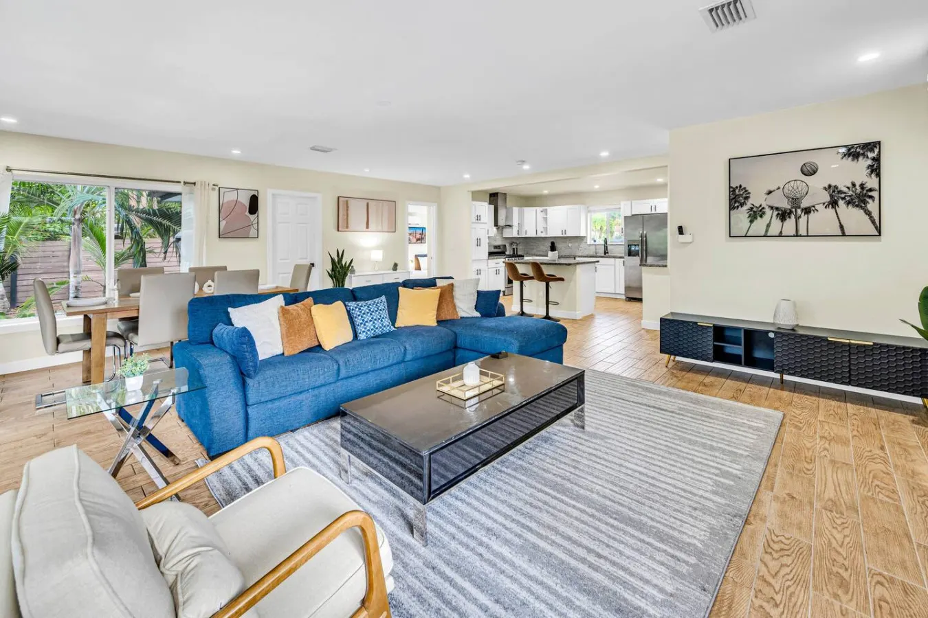 The Oasis Pool House 16