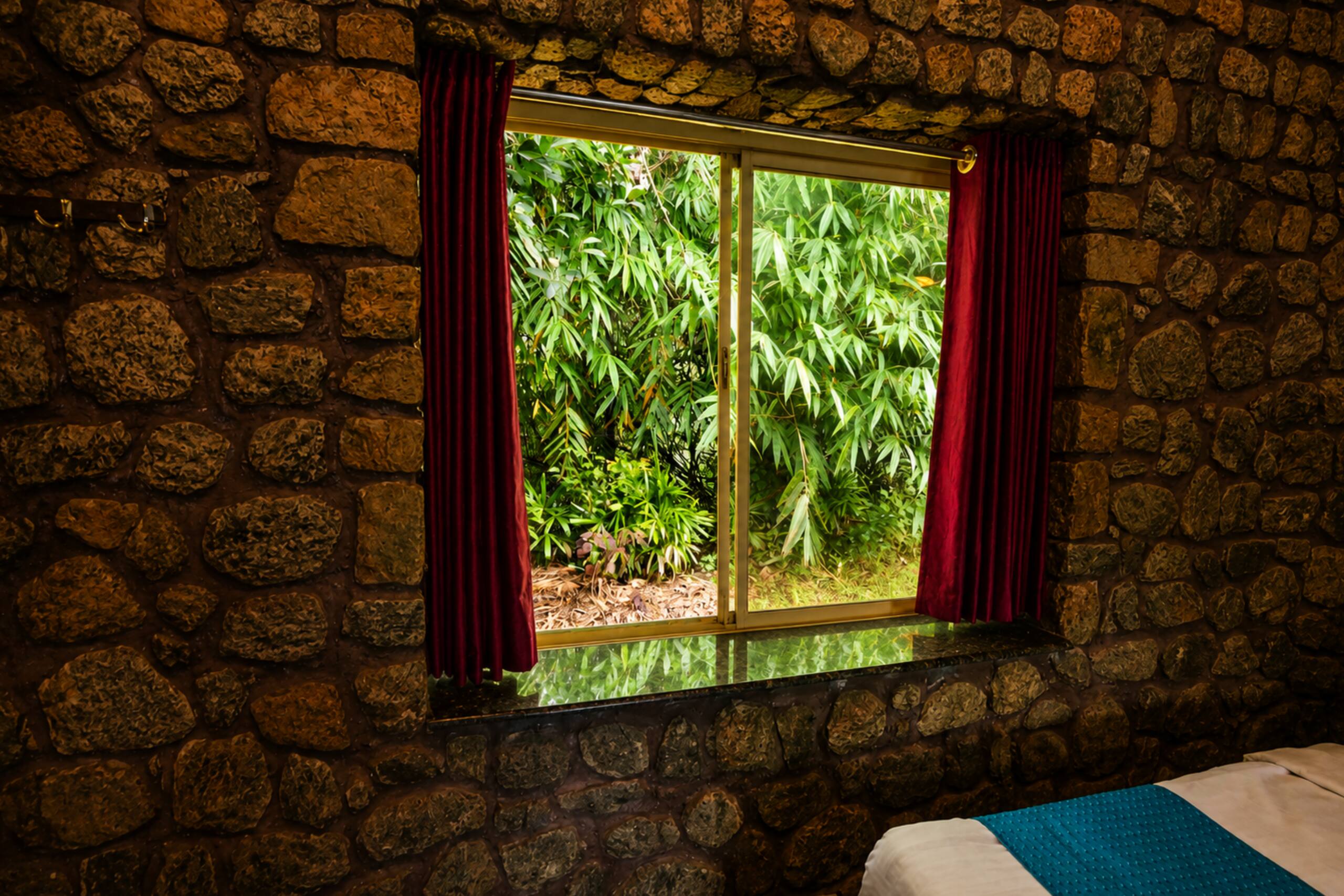 Stone House, Silver Oaks Nature Retreat 13