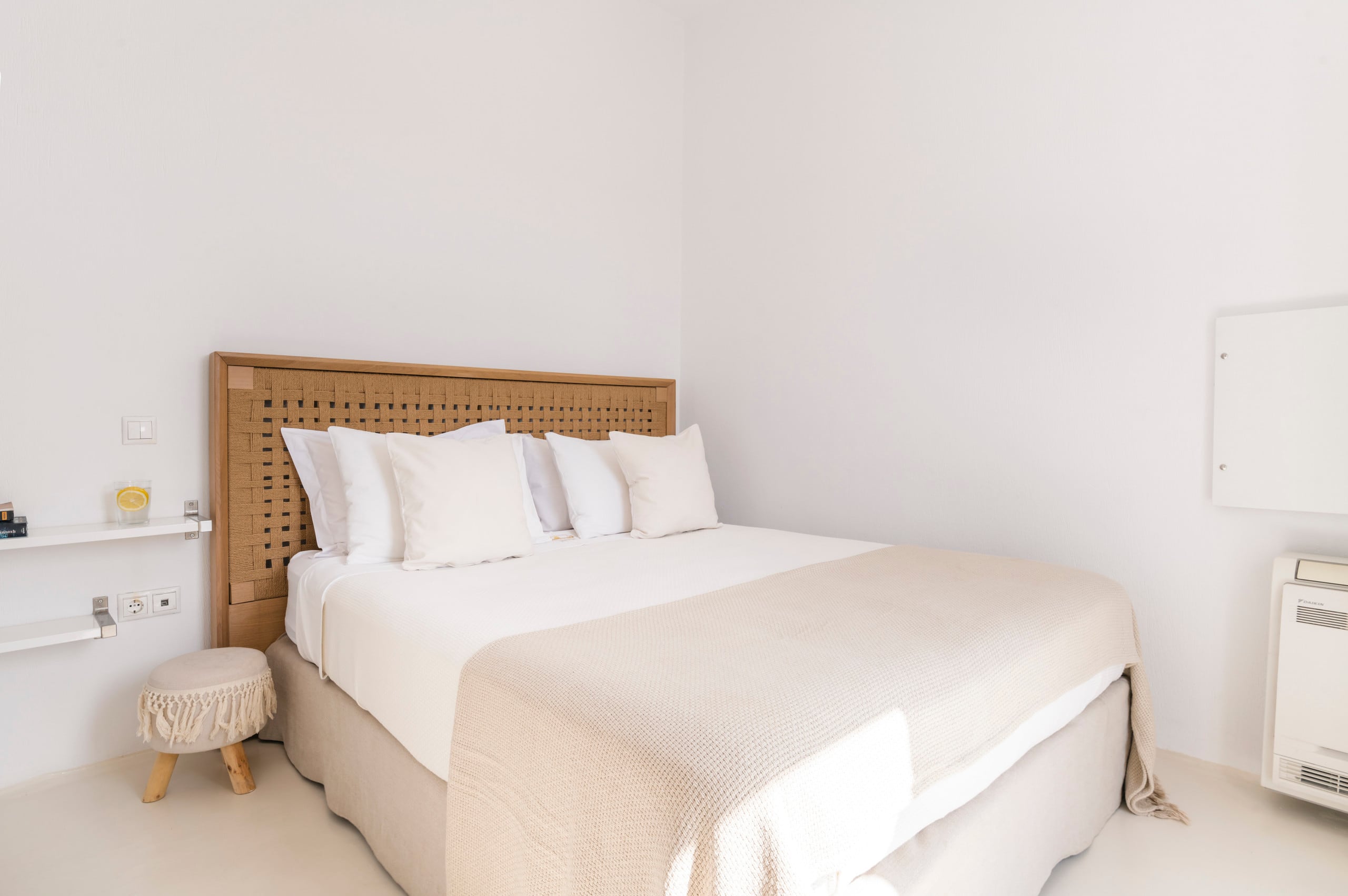 Villa Ocean Blue by LLB | Beach in 6' walking 22