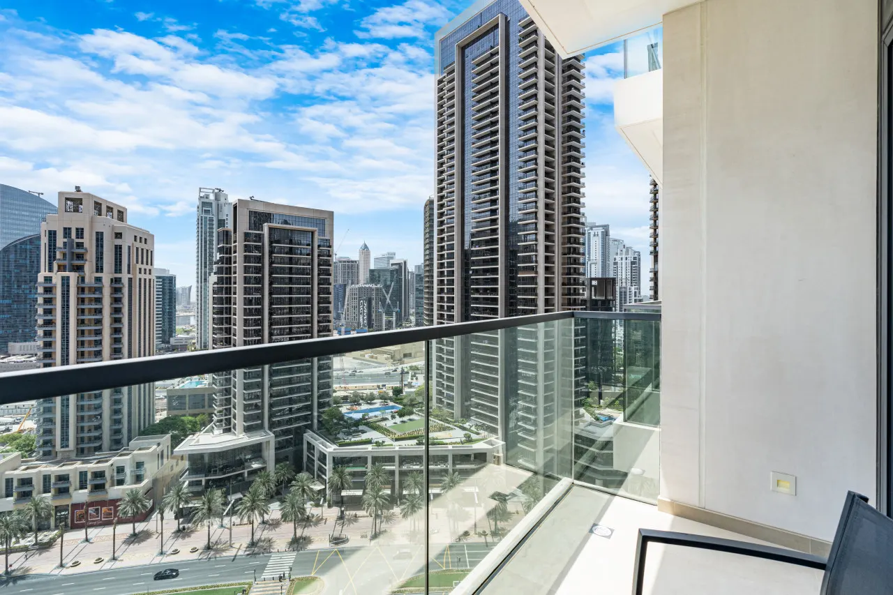 Premium Home Minutes away from Burj Khalifa 4