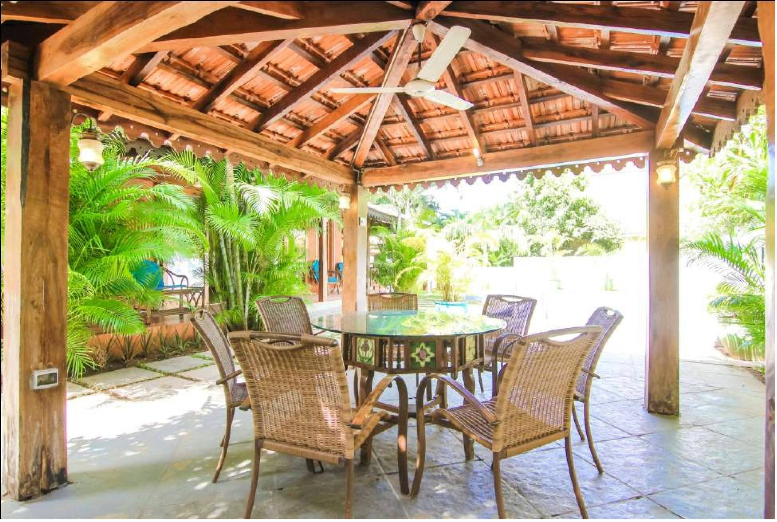 4BHK villa with private pool, 5 mins walk to beach 10