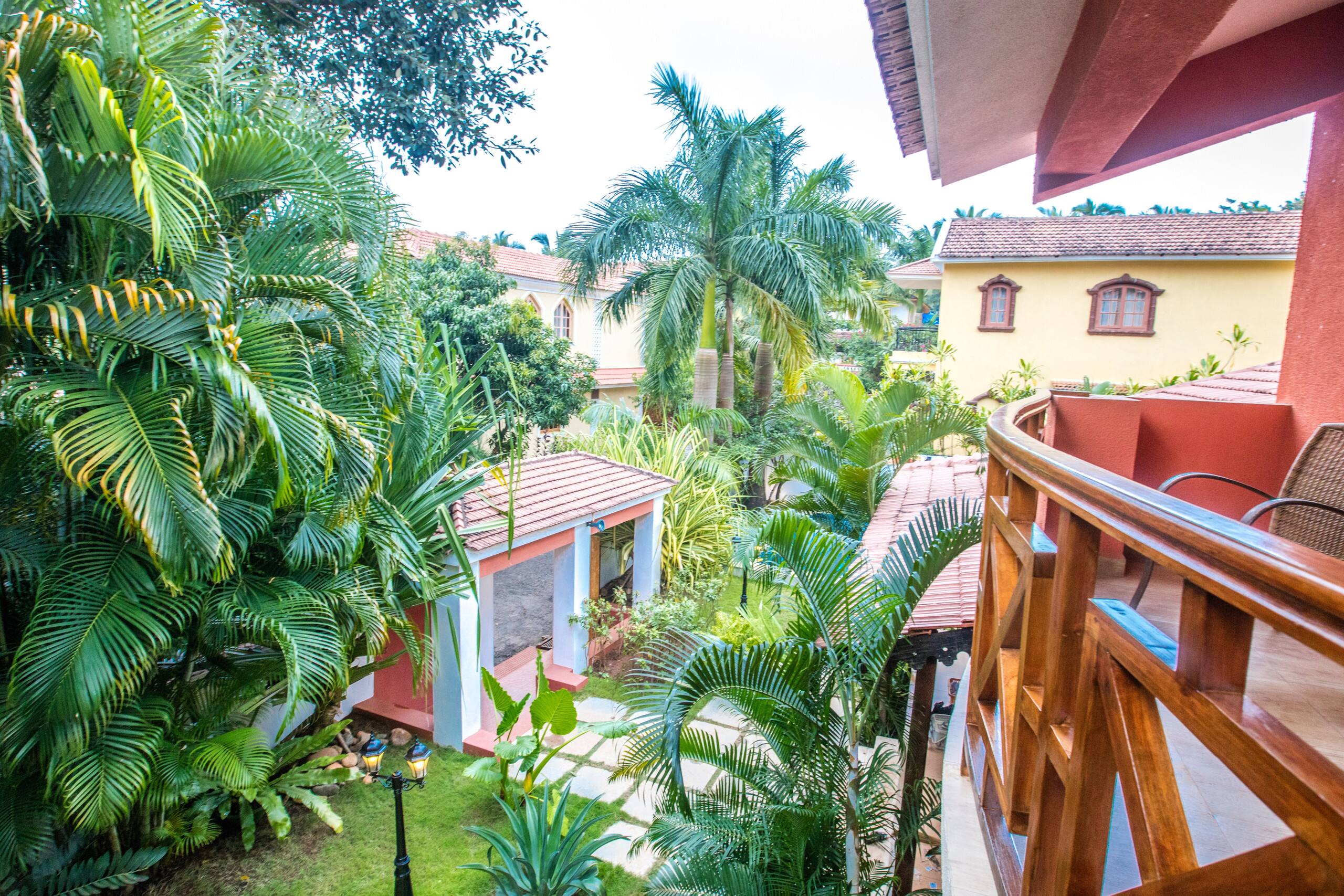 4BHK villa with private pool, 5 mins walk to beach 21