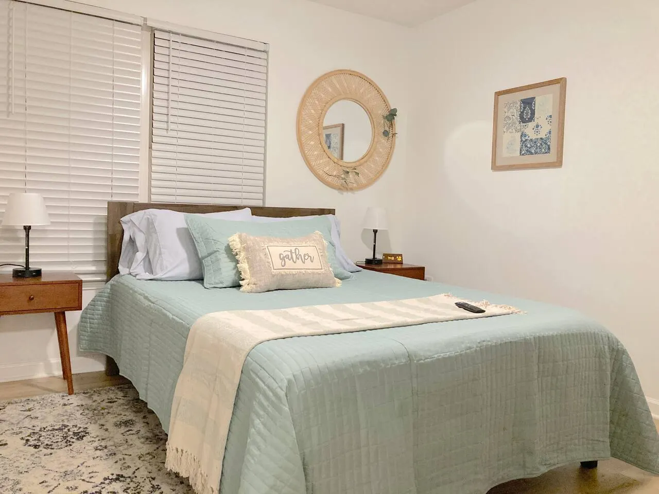 Stylish 3BR Townhome Near Everything 17