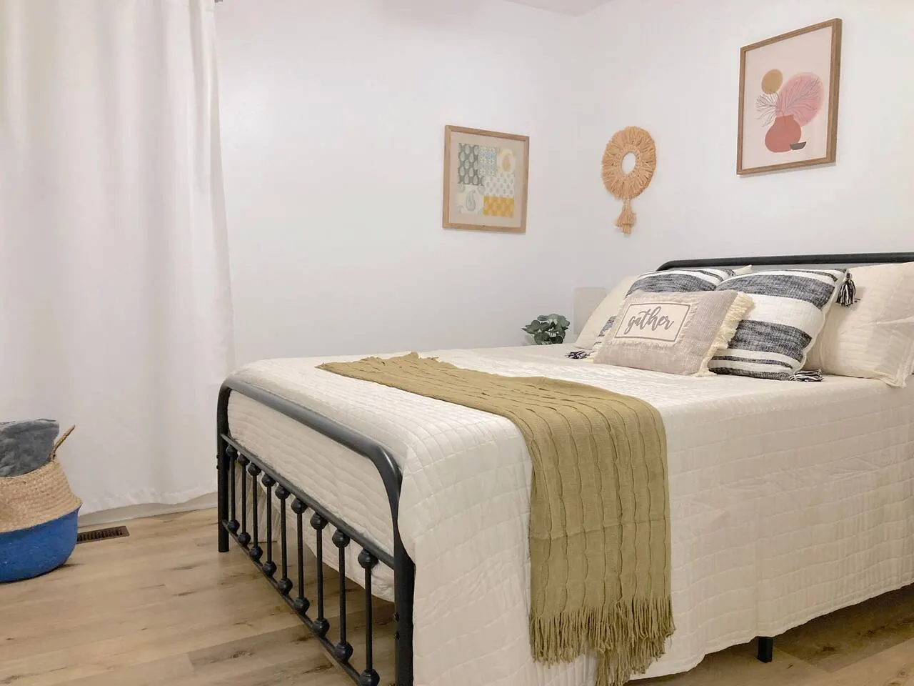 Stylish 3BR Townhome Near Everything 19