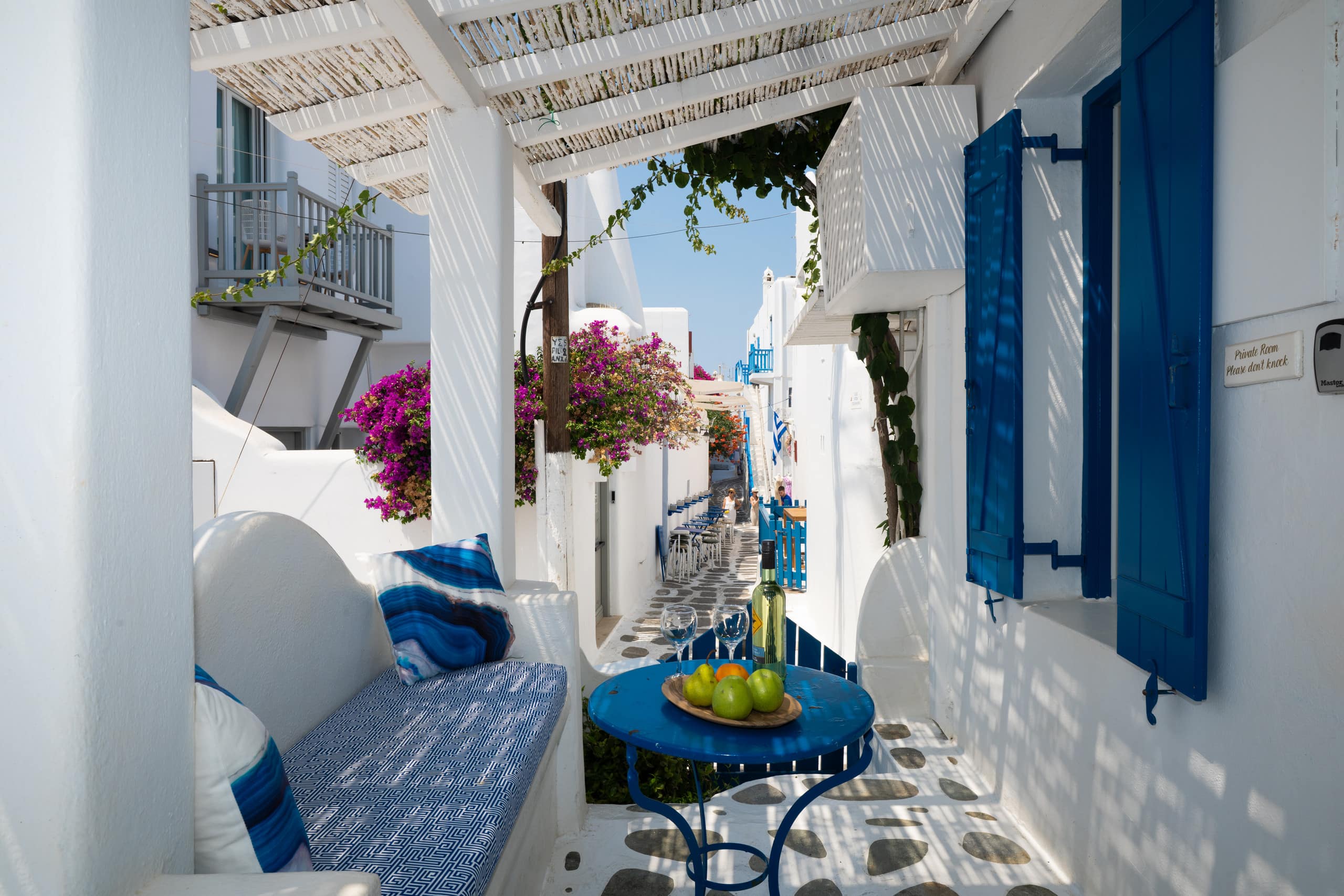 Queen four-bedroom Seaview Cycladic Home — photo 2