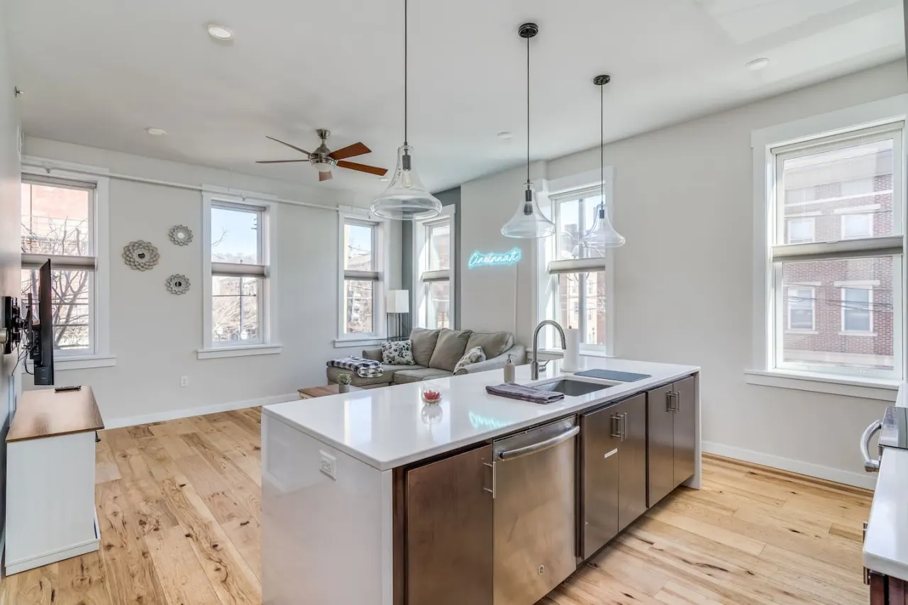 No Cleaning Fee + Free Parking 1-br Condo OTR — foto 2