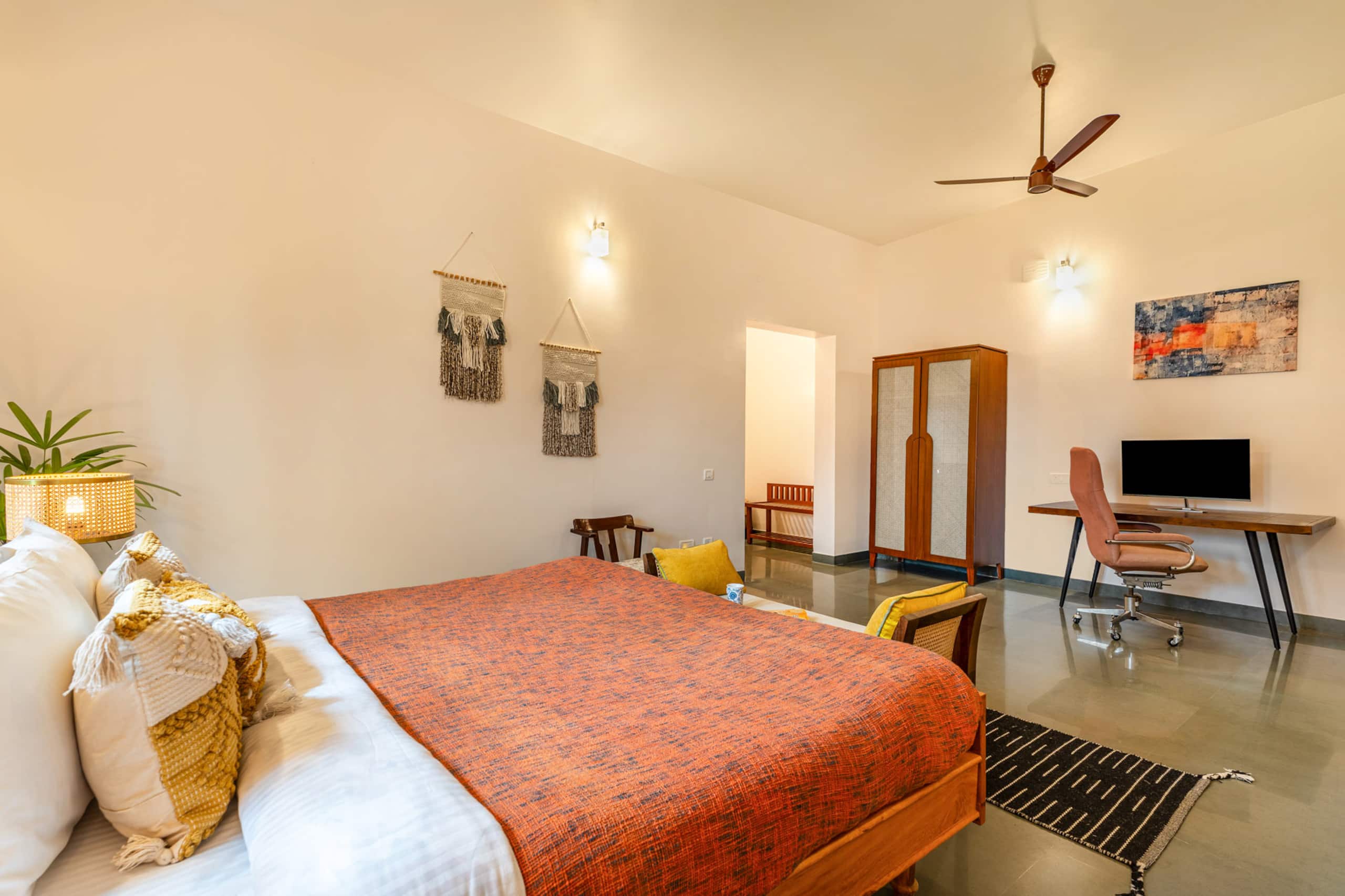 4BR PvtPool+Lawn StayVista Serenova @Karnataka 14