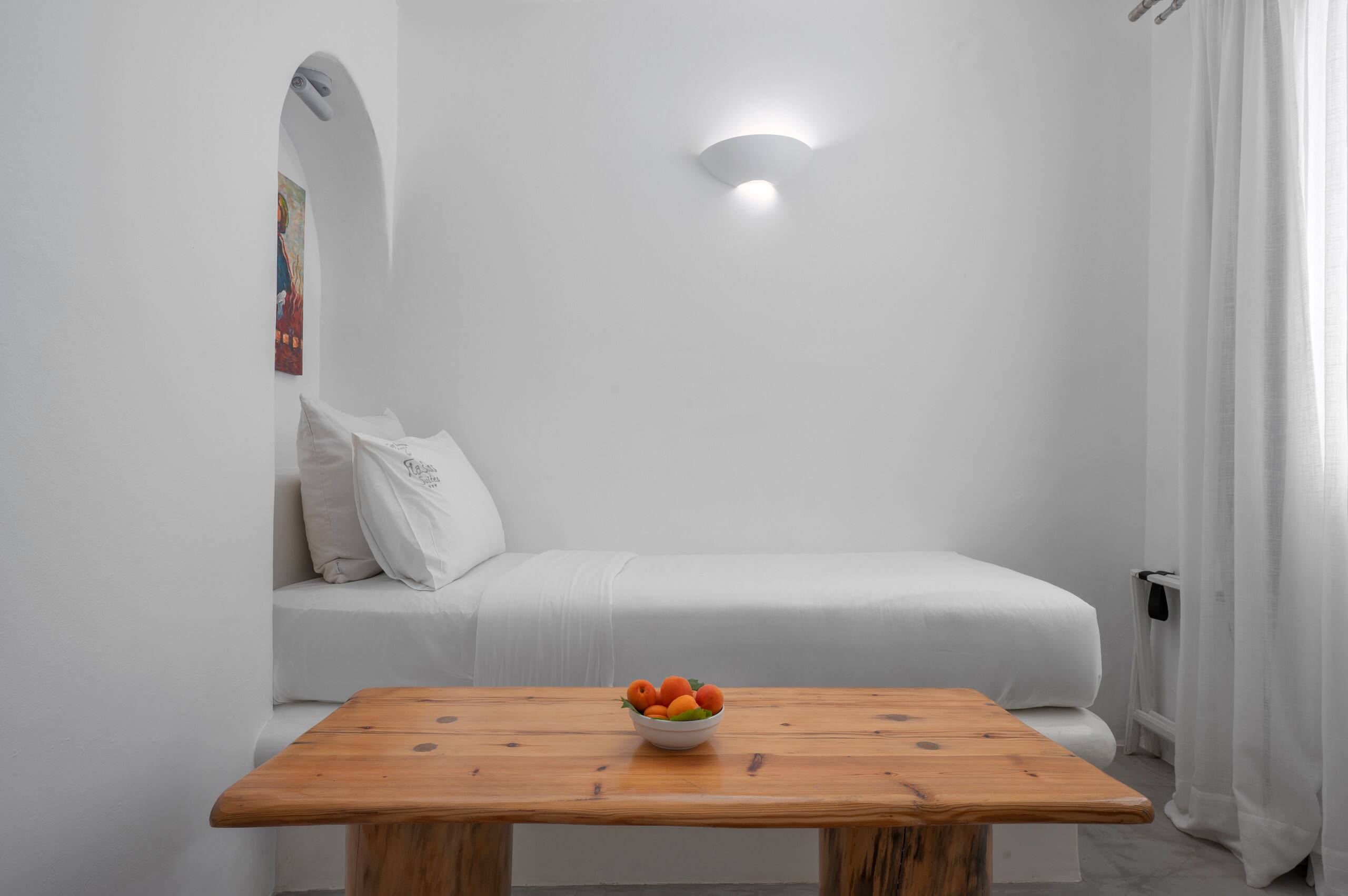 Open Plan Suite | Flaskos Suites 7