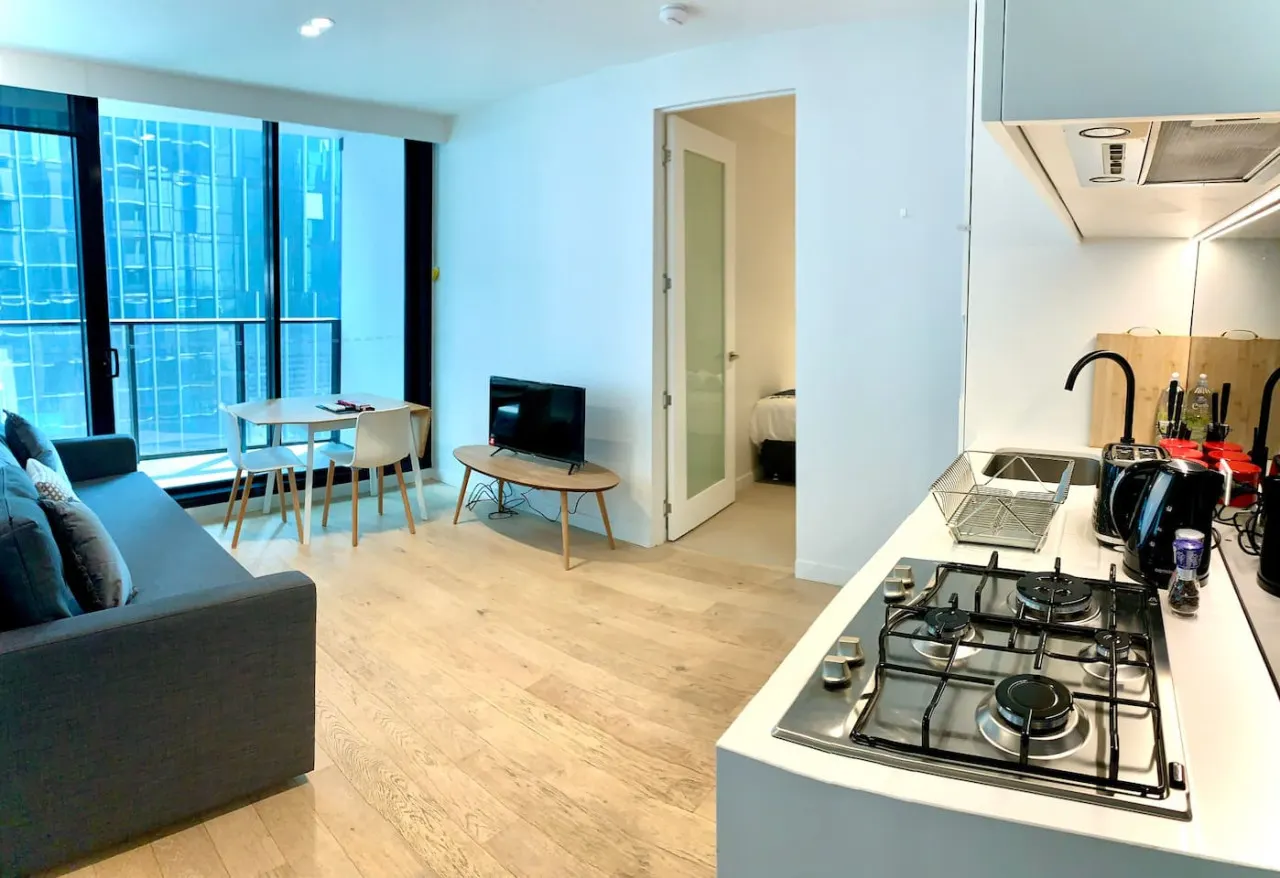 Two City Apartments on Elizabeth St 14