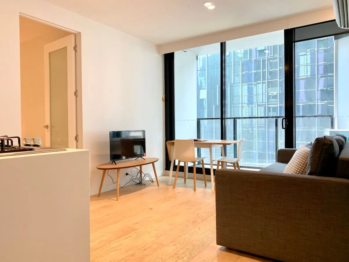 Two City Apartments on Elizabeth St 5