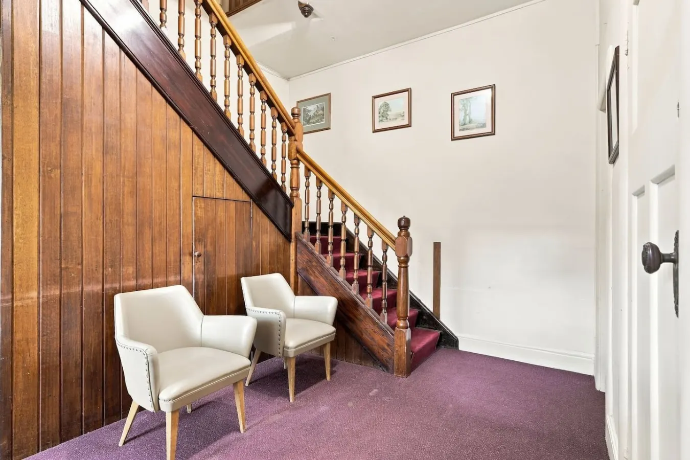 Edinburgh Queen & Single Rm + Ensuite 16