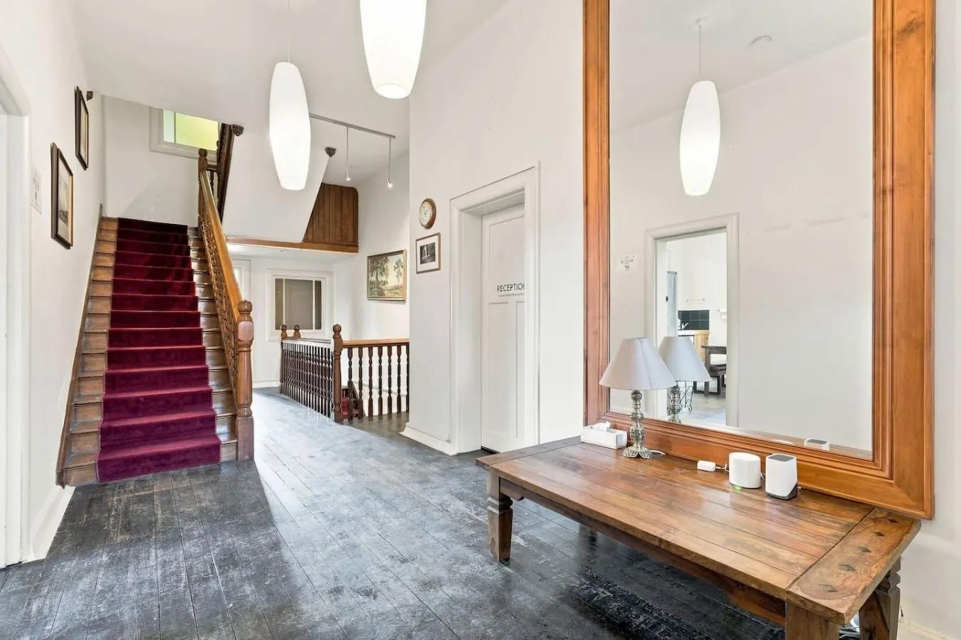 Edinburgh Queen & Single Rm + Ensuite 17