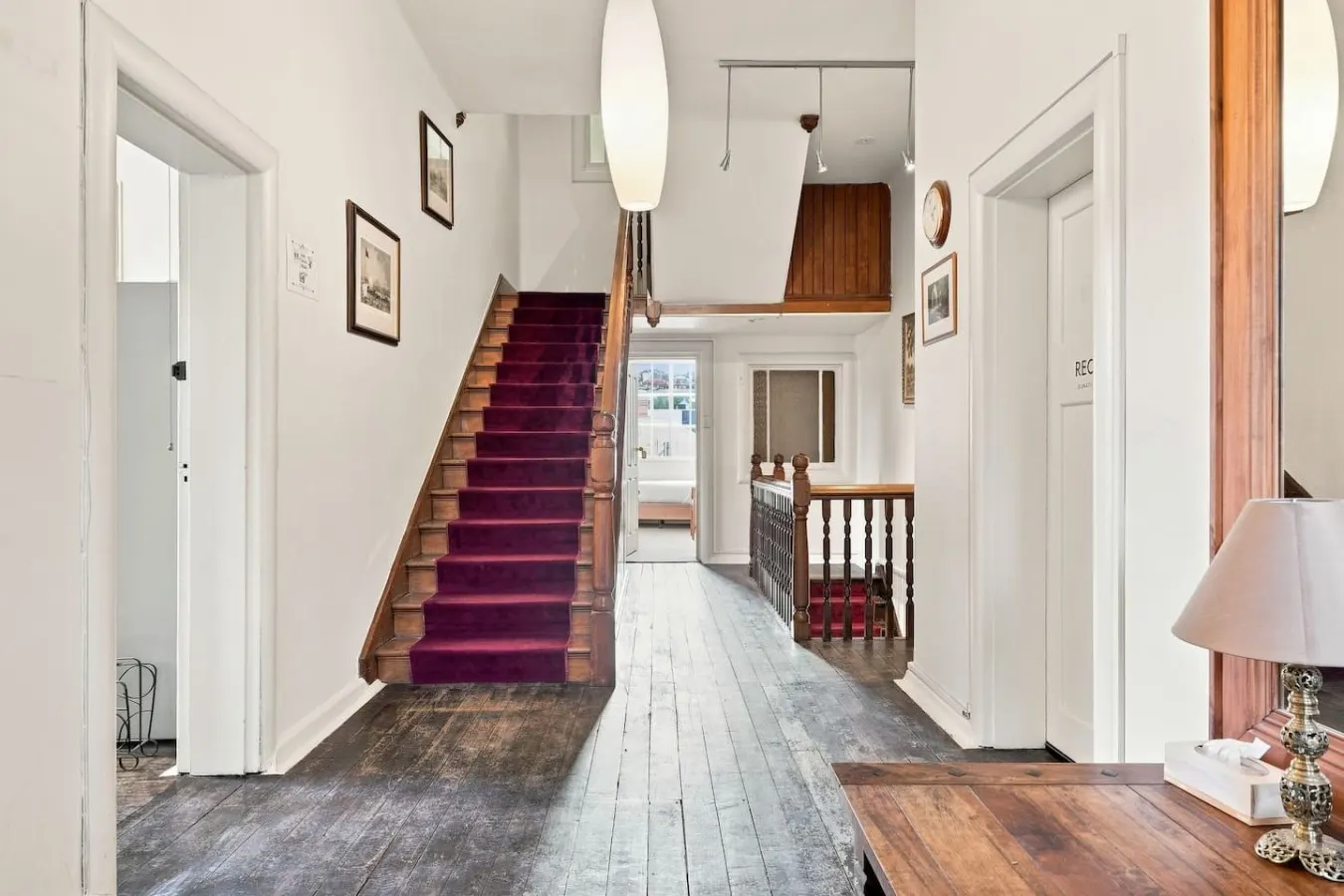 Edinburgh Queen & Single Rm + Ensuite 20