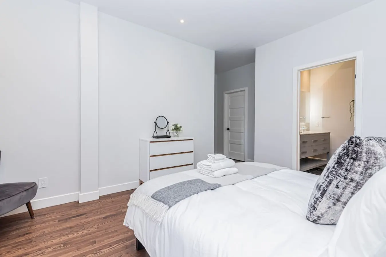 Plateau - Vast and perfectly located 3 bedroom flat 18