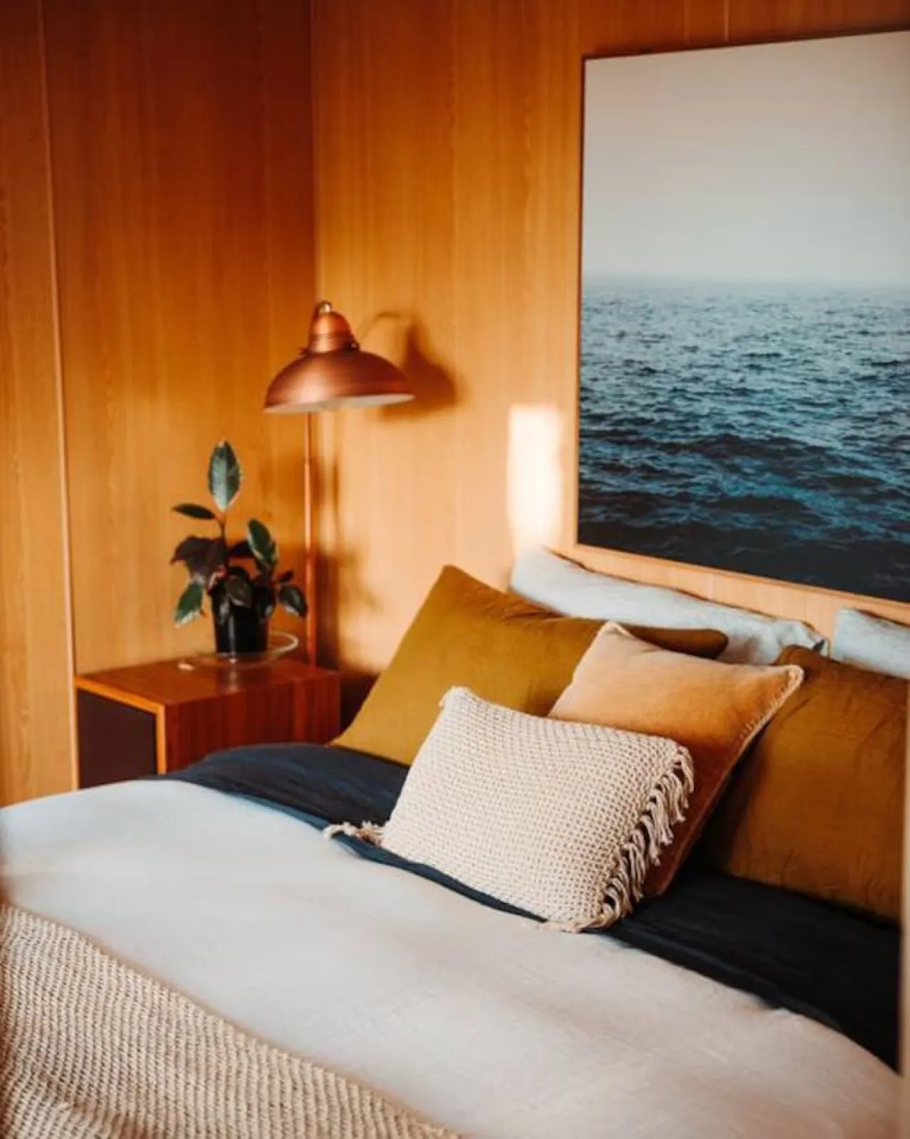 Kelp Cabin - White Beach 19