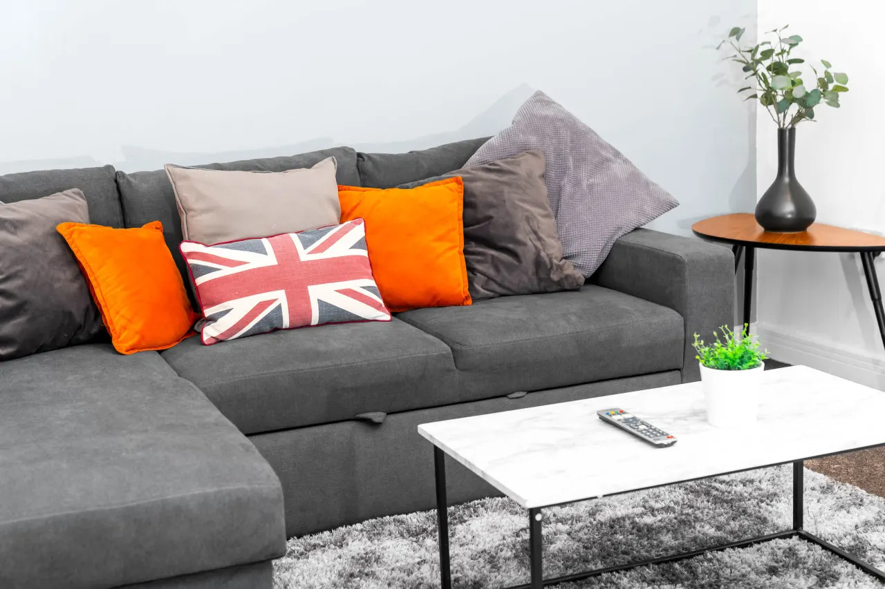 Stylish Apartment - Netflix - On Street Parking 1 15
