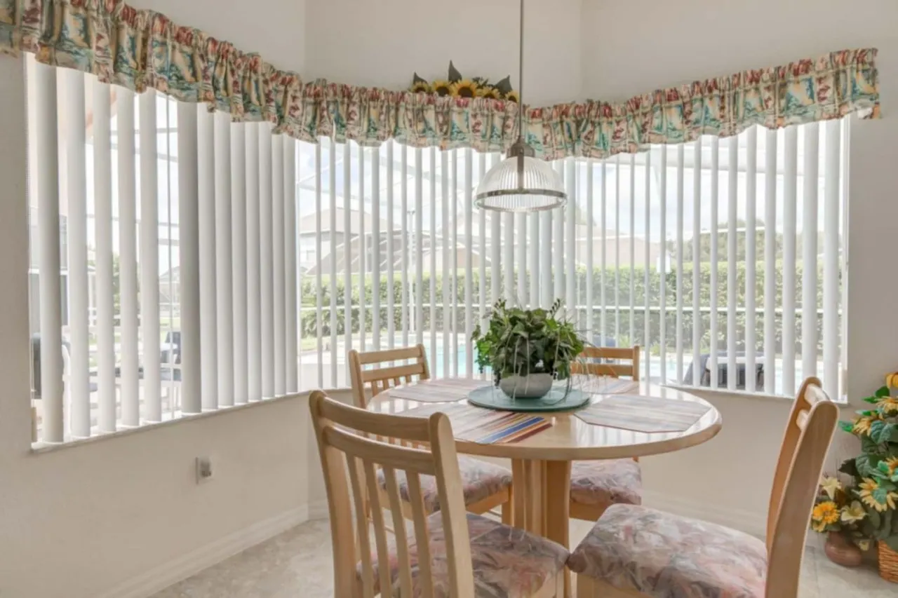 Cozy & Spacious 4-Bedroom Villa with Private Pool in Southern Dunes Golf & Country Club 10