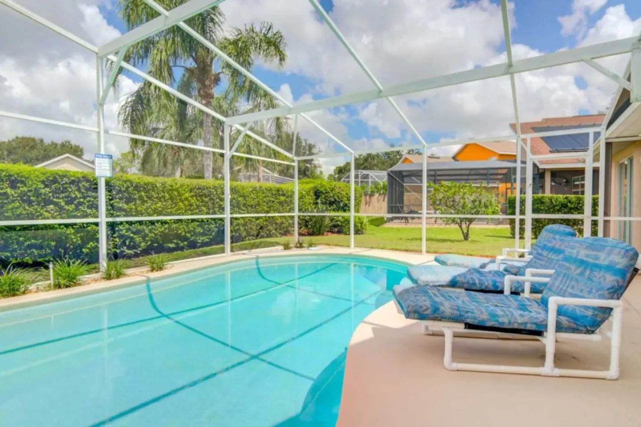 Cozy & Spacious 4-Bedroom Villa with Private Pool in Southern Dunes Golf & Country Club 4