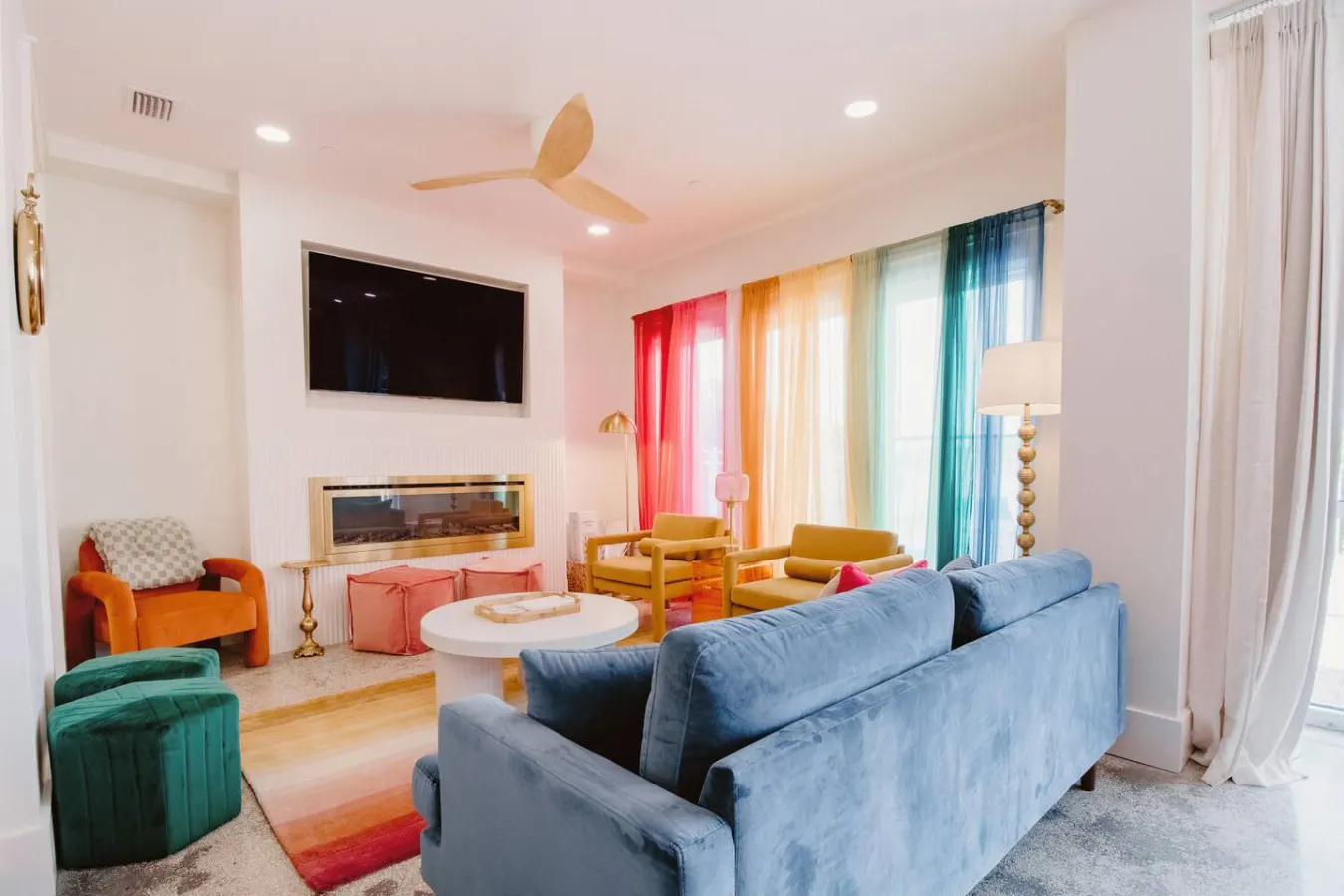 The Lobby ~Lakefront ~Occ 12 ~7min to 30A~Wet Bar! 10