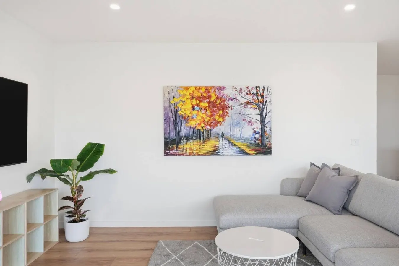 River Views on Edith Ave 15