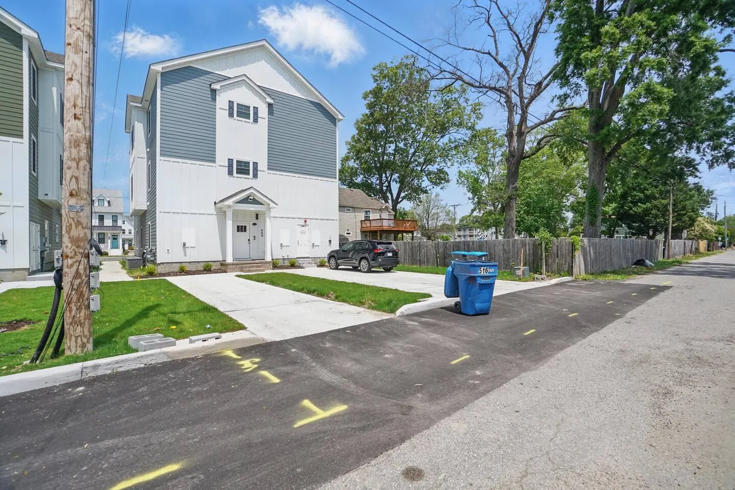 ViBe District 4BR Walk to Beach + Dogs OK 7