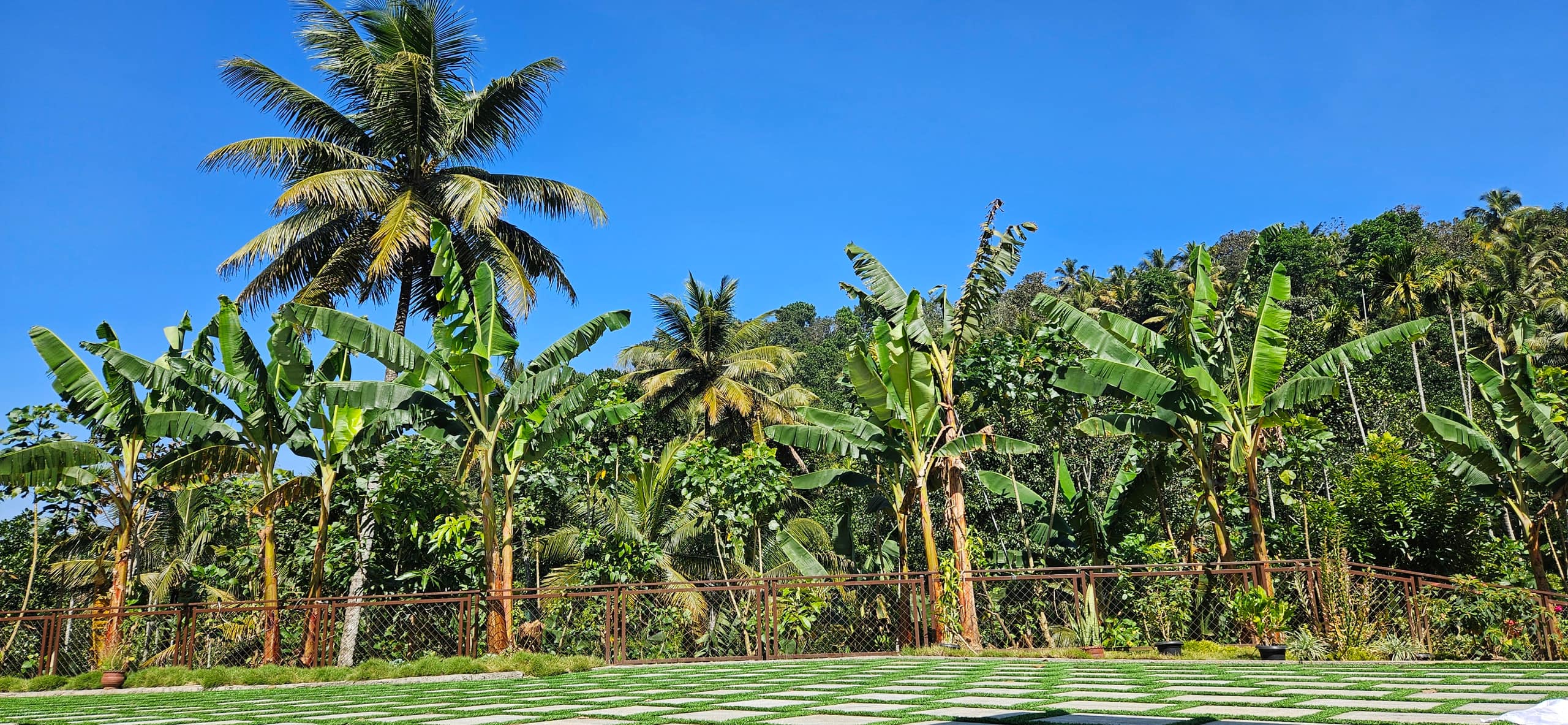 Pepperland Holiday Villa - 3 AC En-Suite Bedrooms 7
