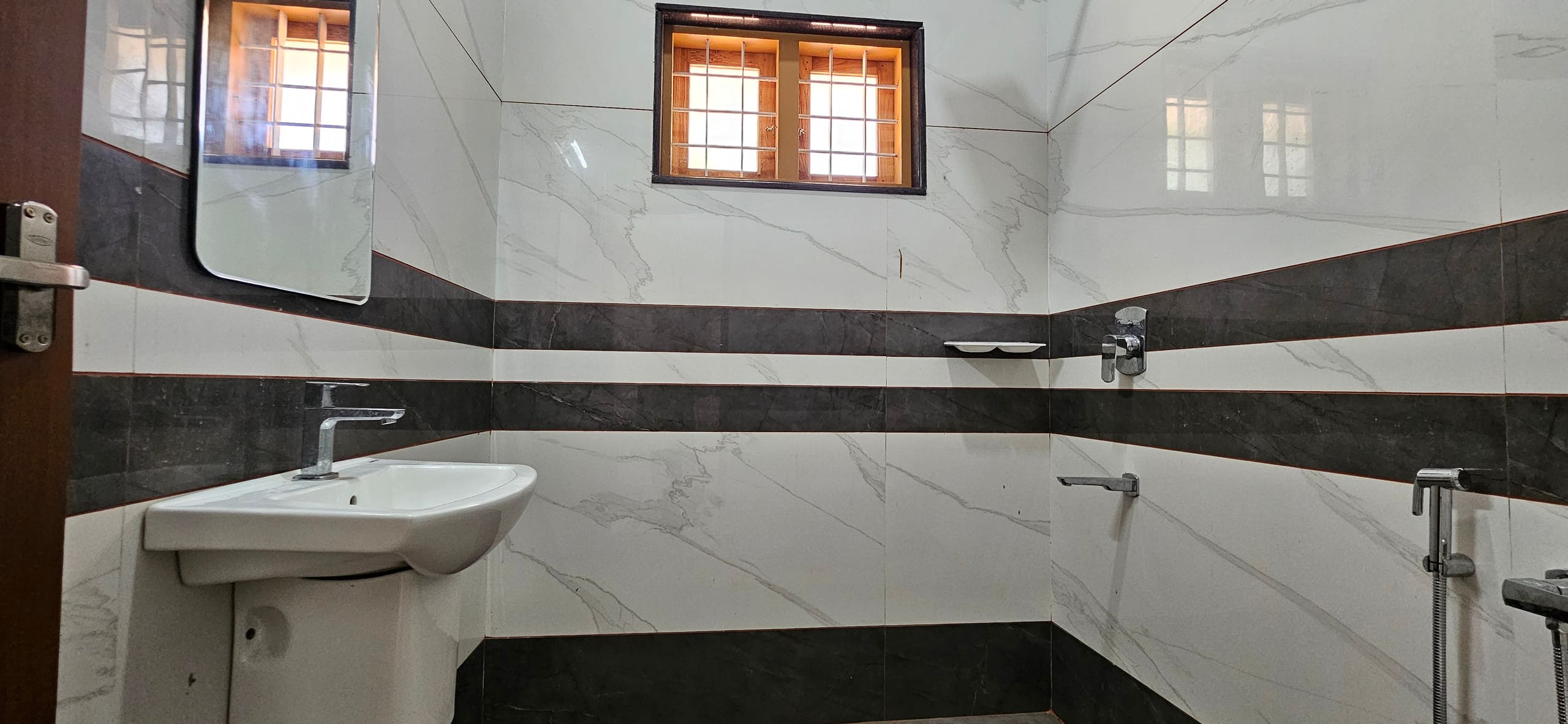 Pepperland Holiday Villa - 3 AC En-Suite Bedrooms 27