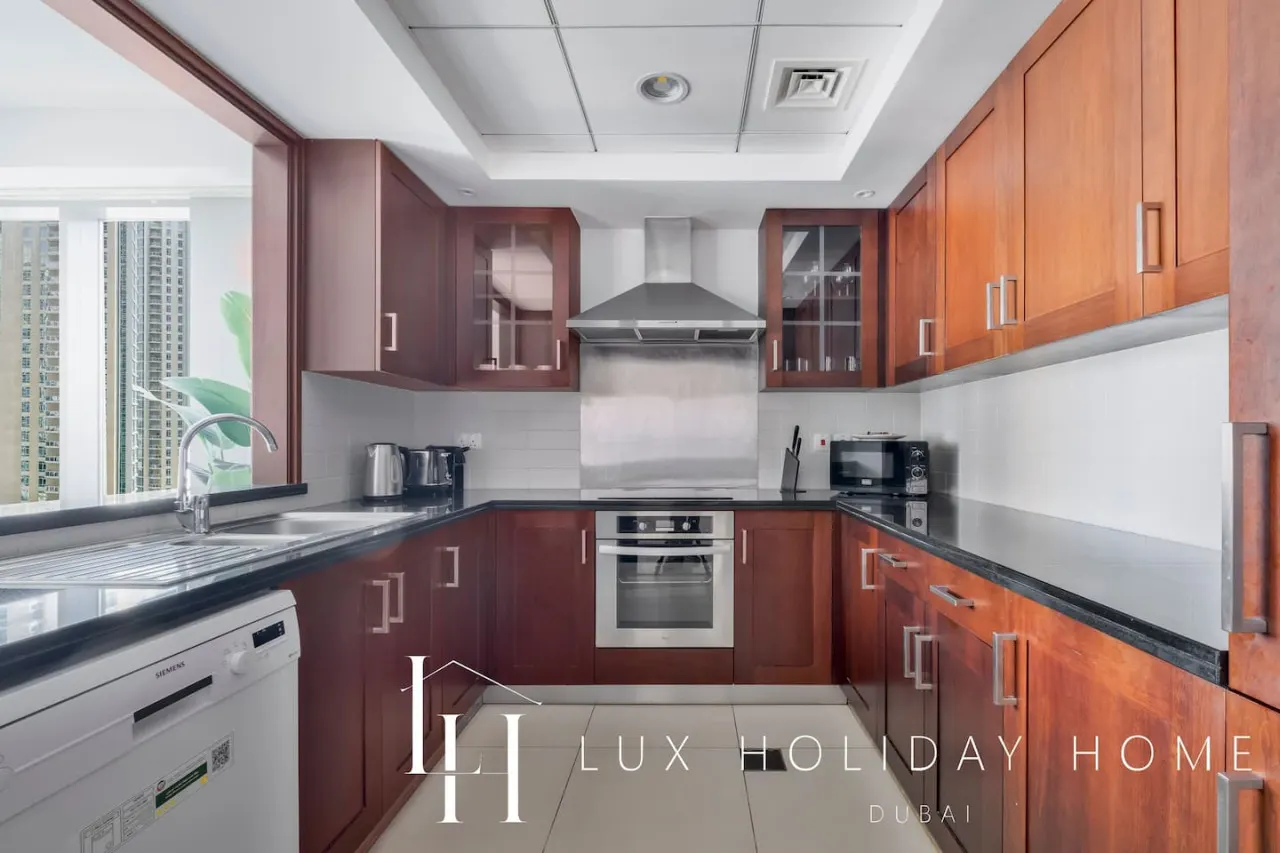 LUX The Fountain View Suite 20