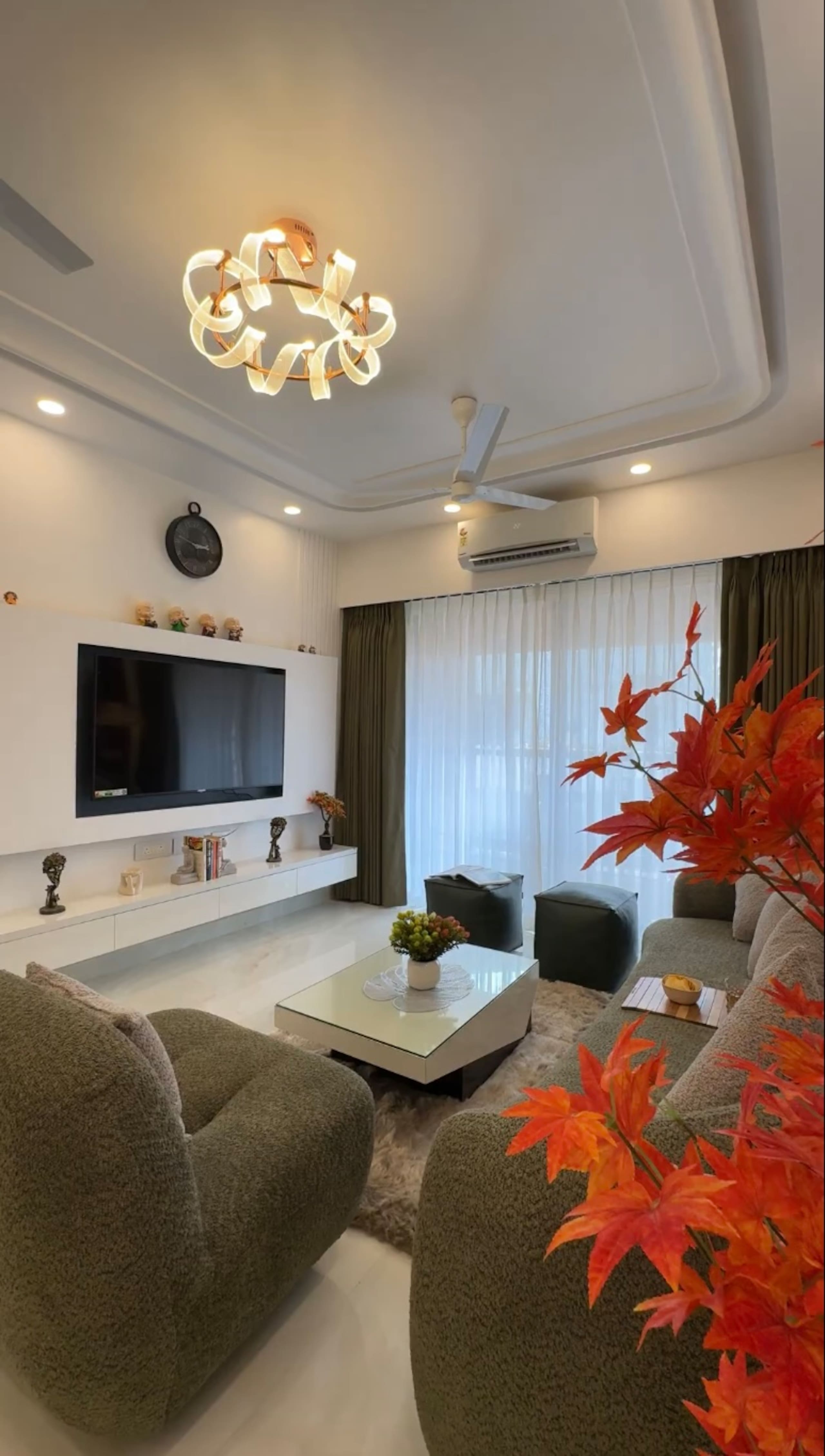 Cuddle Corner – Luxuriously Cute, Endlessly Cozy! 1