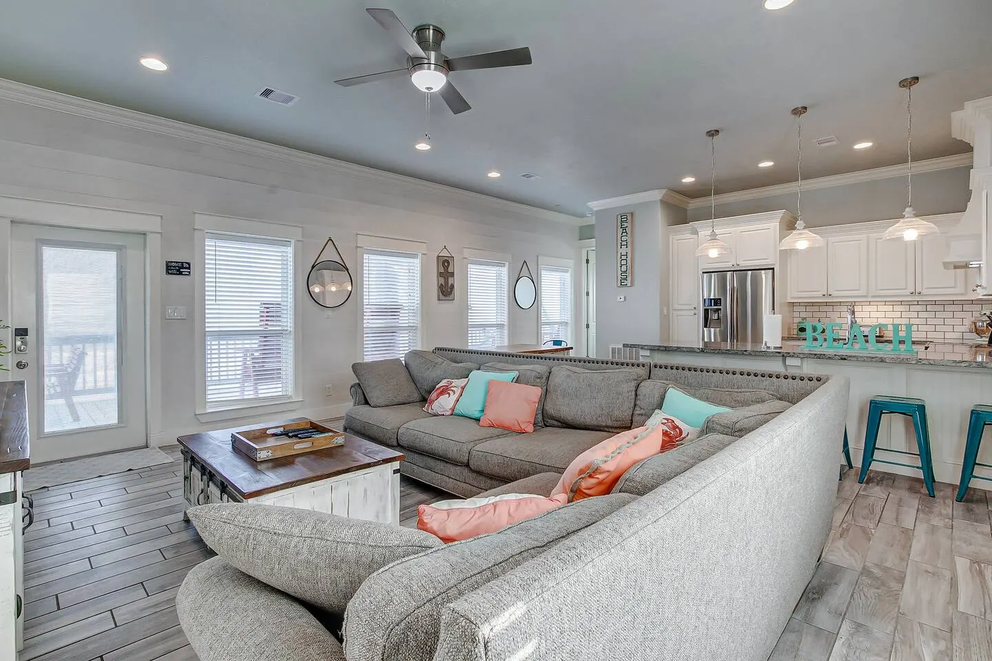 Front Row Sea't, Crystal Beach, Texas 14