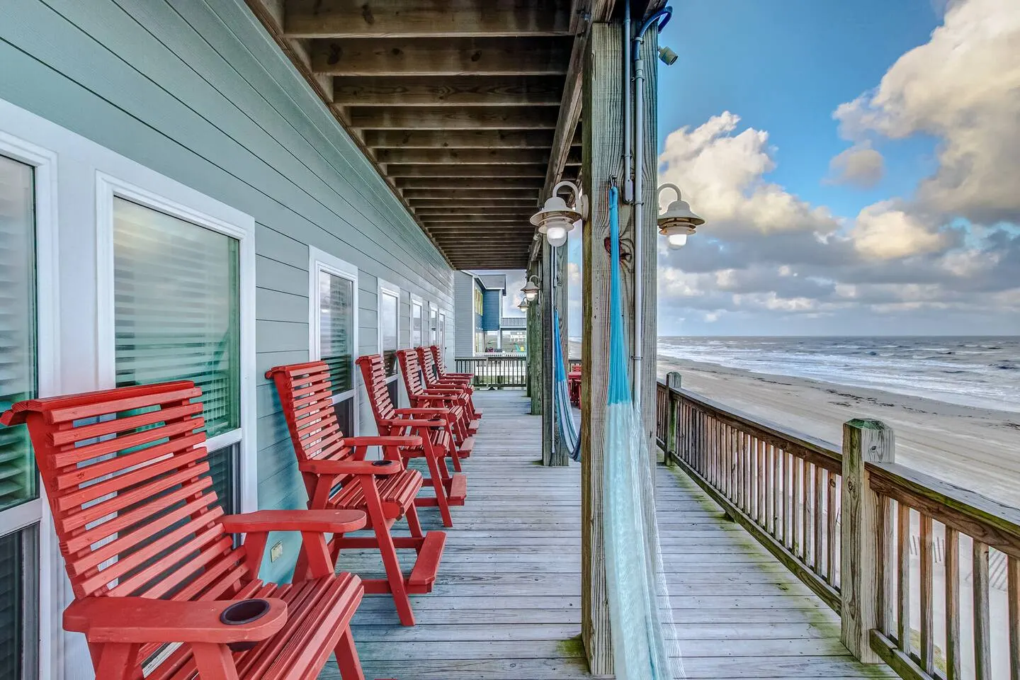 Front Row Sea't, Crystal Beach, Texas — photo 3