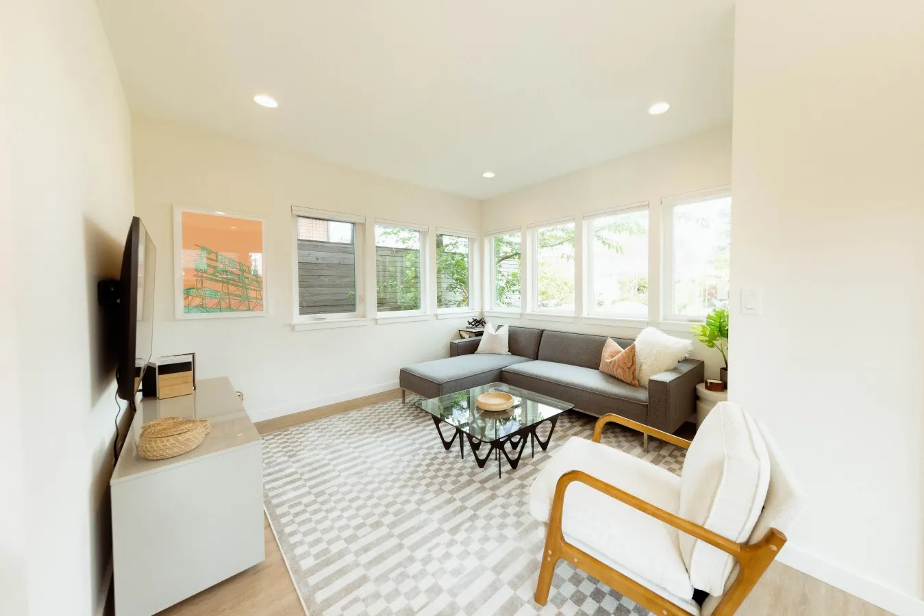 Modern Ballard Retreat w/ Views 10