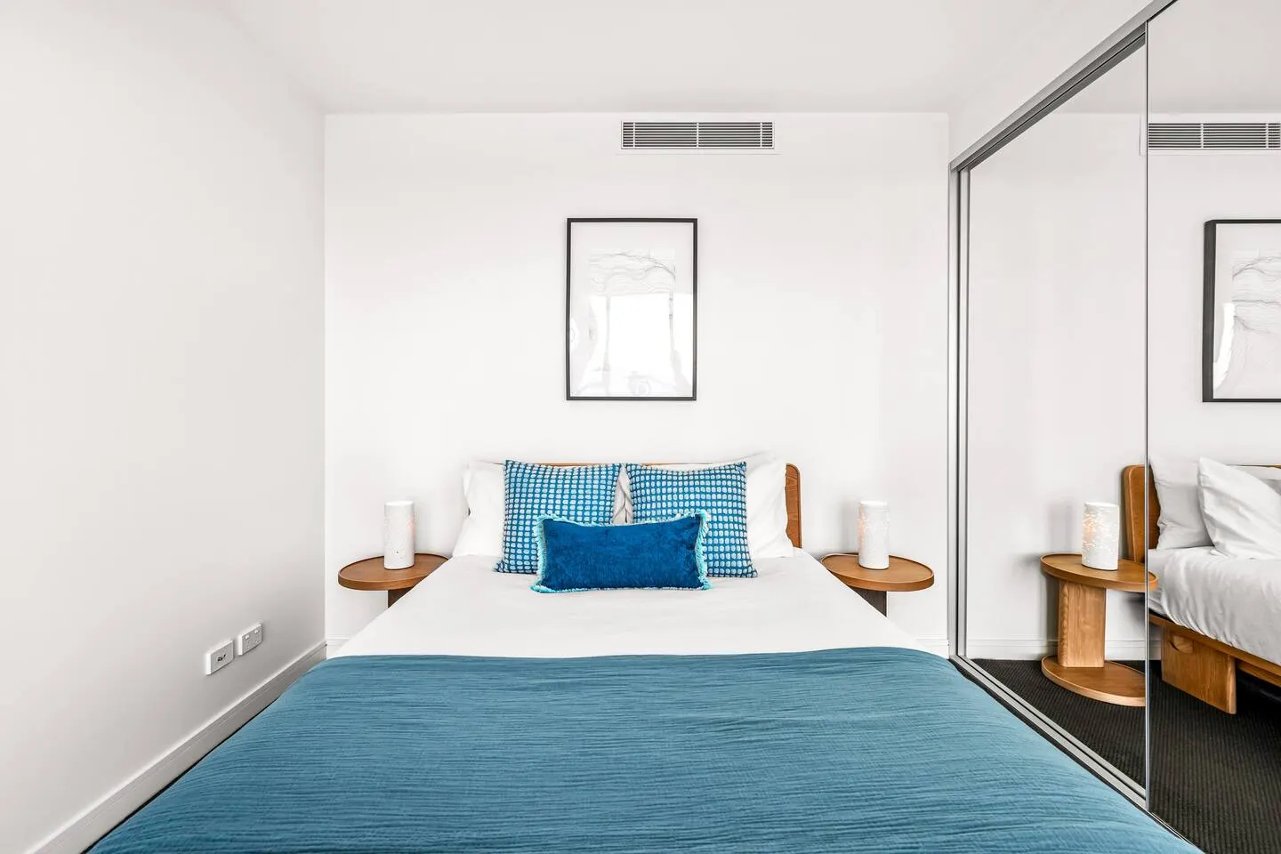 Oceana - Beachfront - Free Parking 9