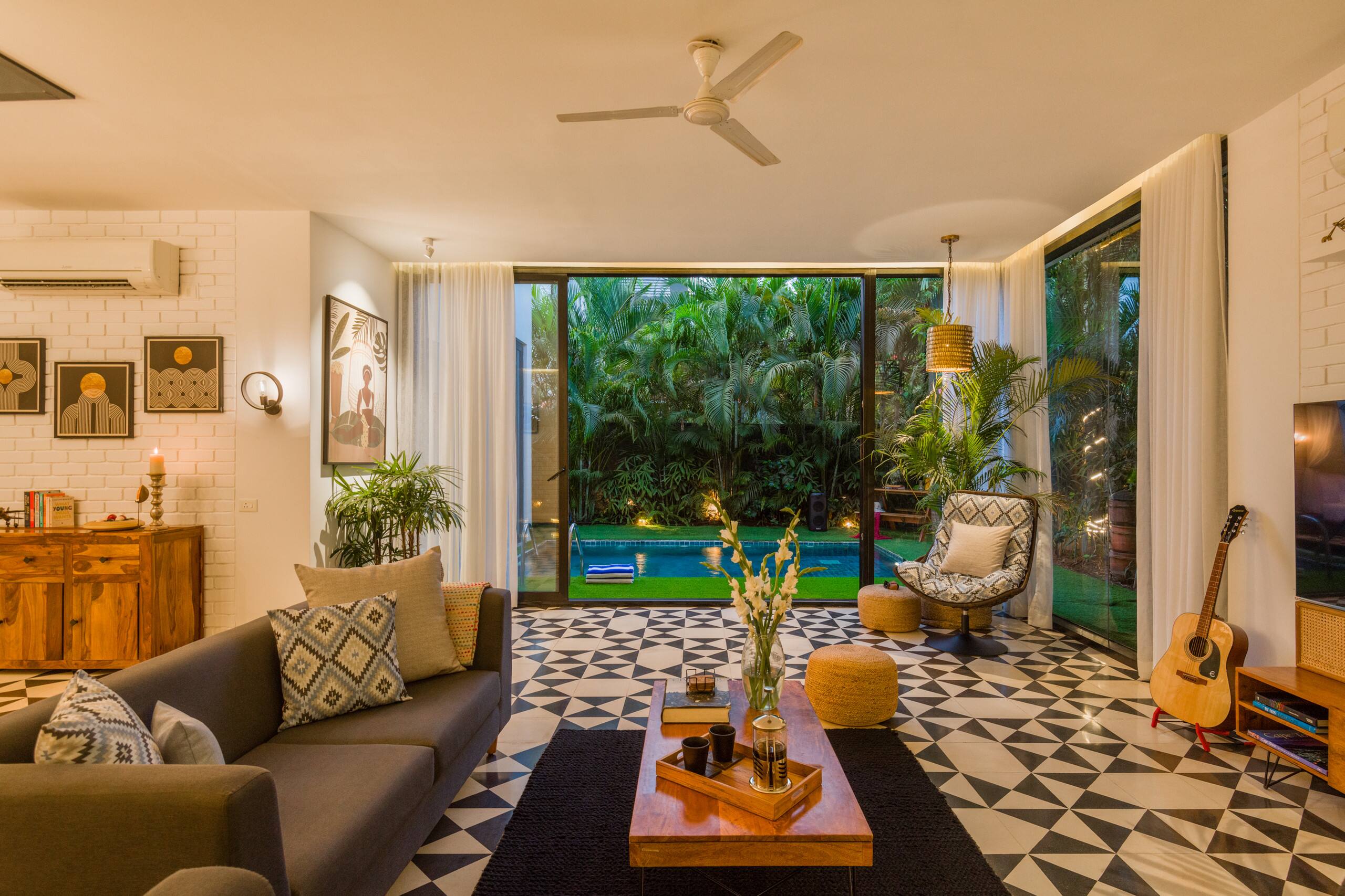 TBK VILLA10,5 mins vagator beach,Pvt pool &jacuzzi 35