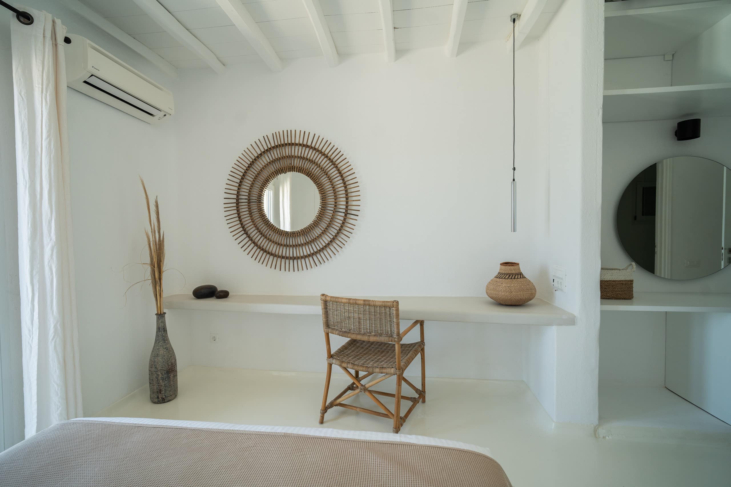 Villa Mayfair by Mykonos Mood 32