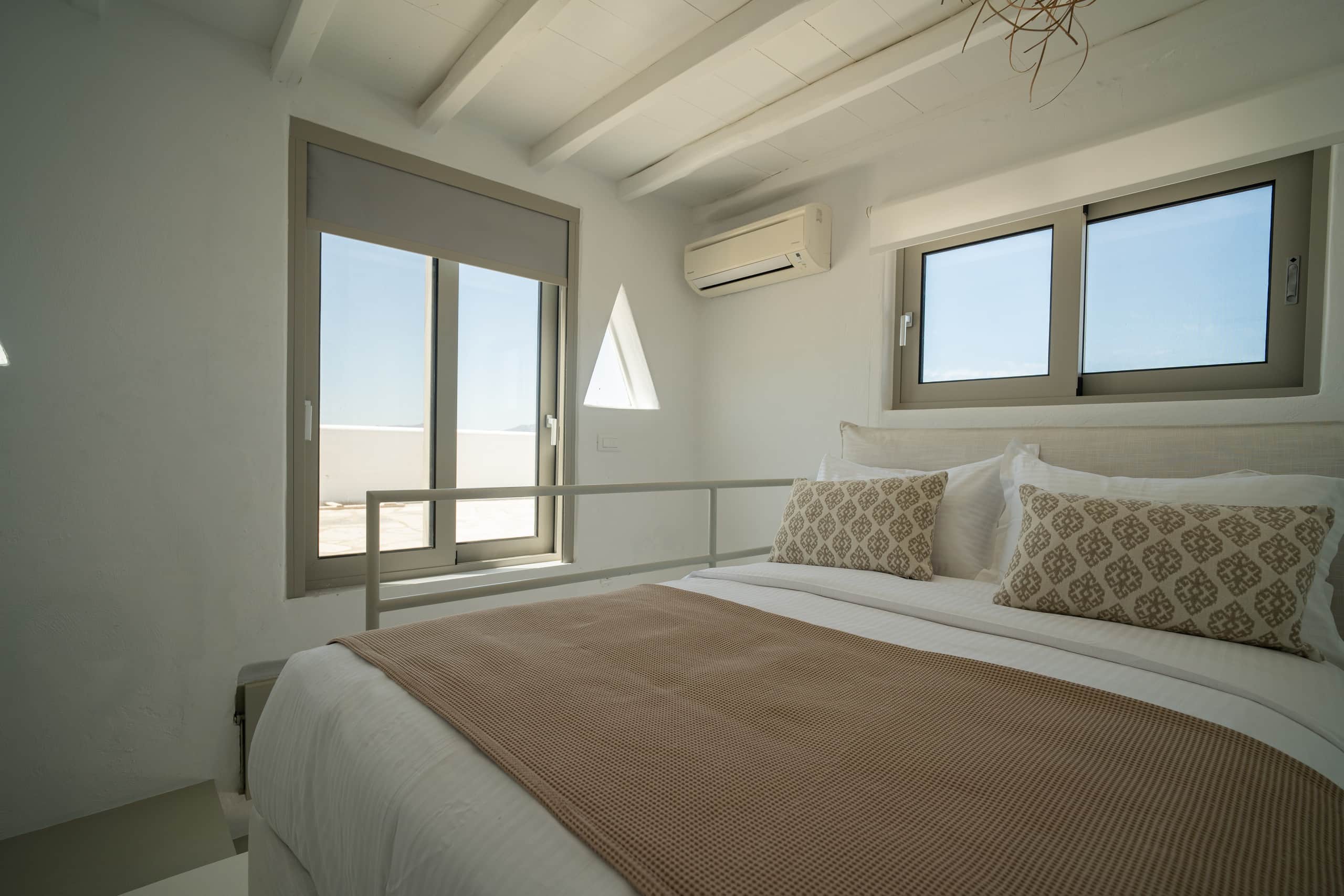 Villa Mayfair by Mykonos Mood 35