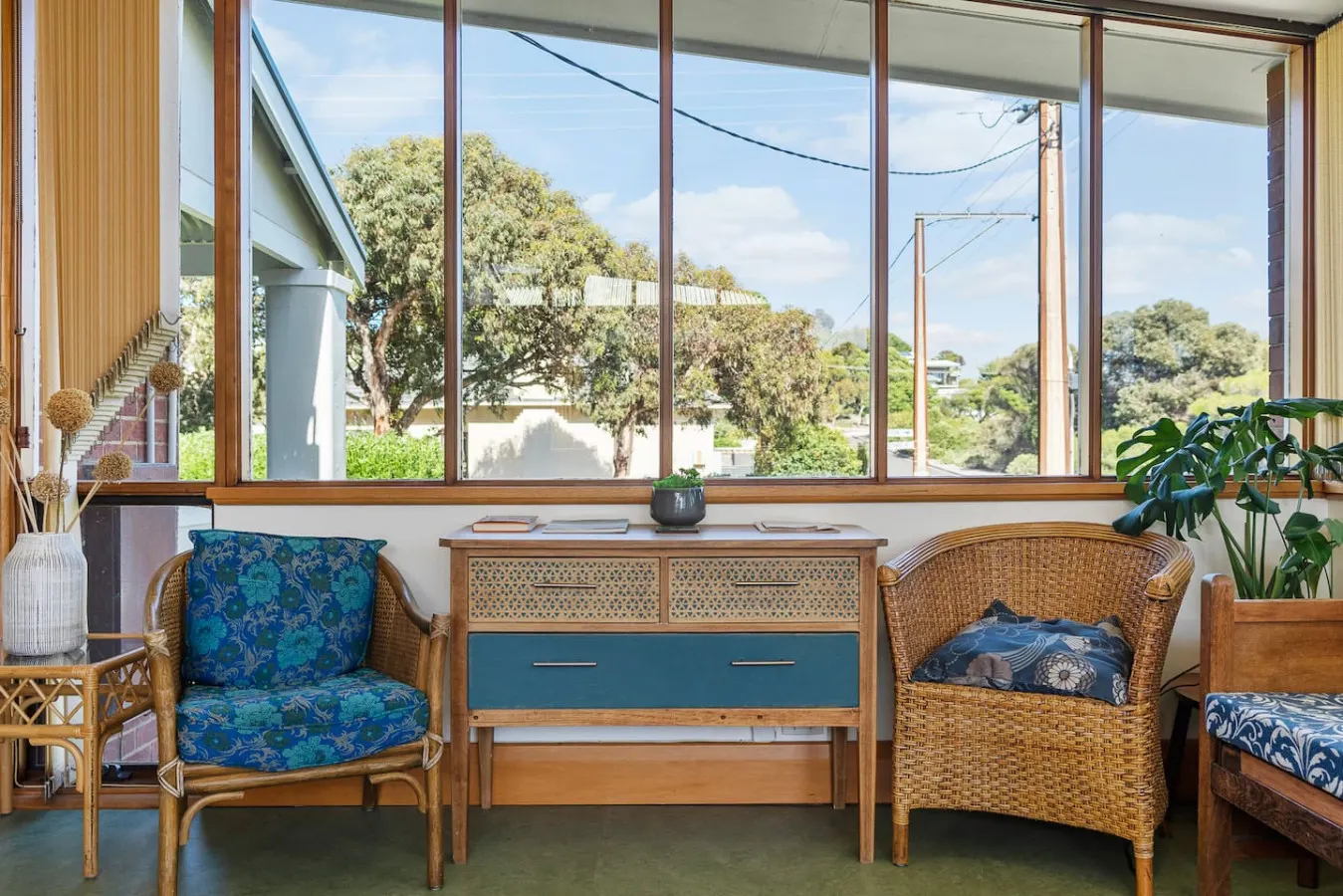 Bungalow on Hutton 12