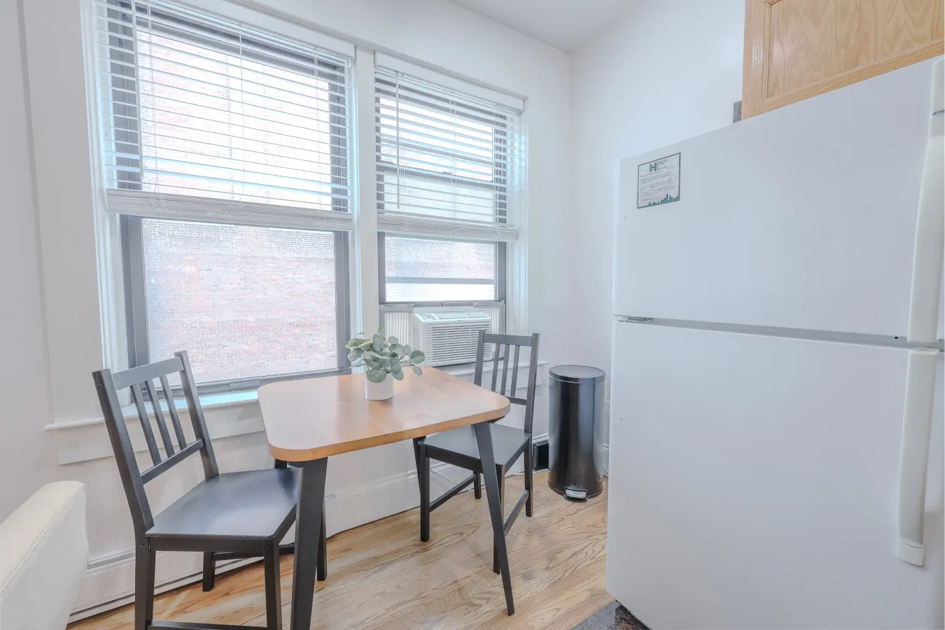 Modern 1BRs steps from Boston Common + South End 10