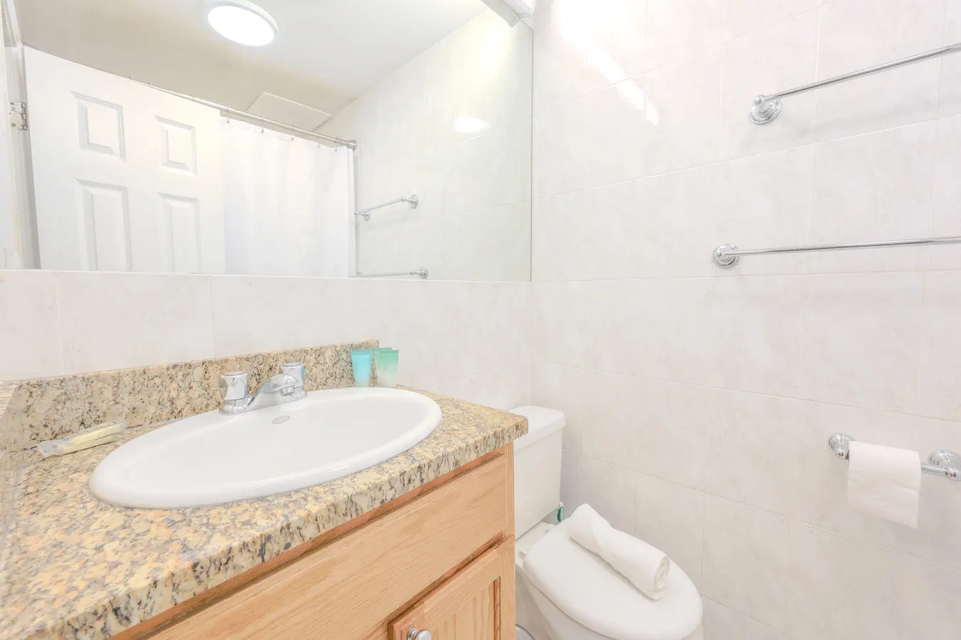 Modern 1BRs steps from Boston Common + South End 11