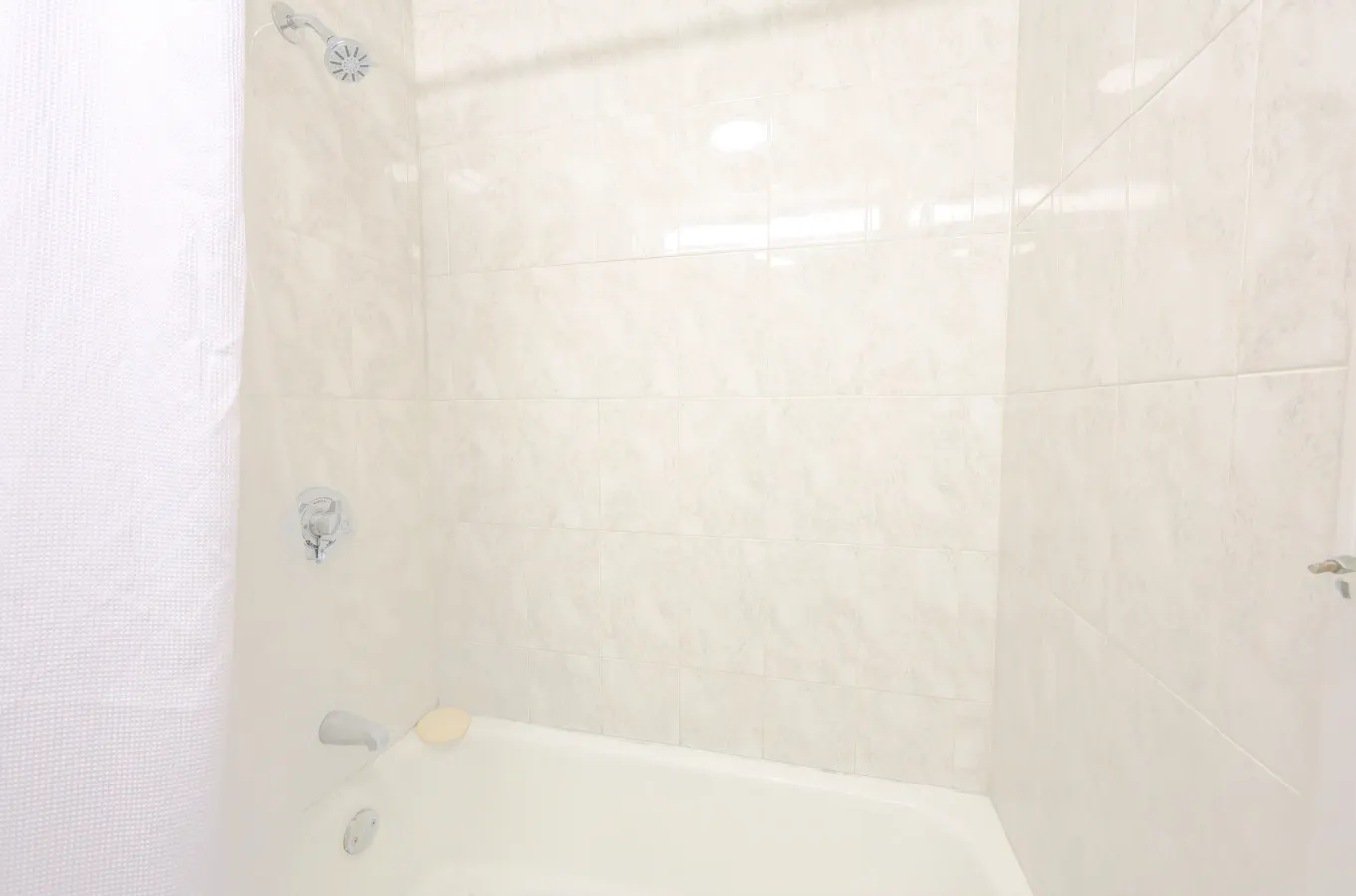 Modern 1BRs steps from Boston Common + South End 12