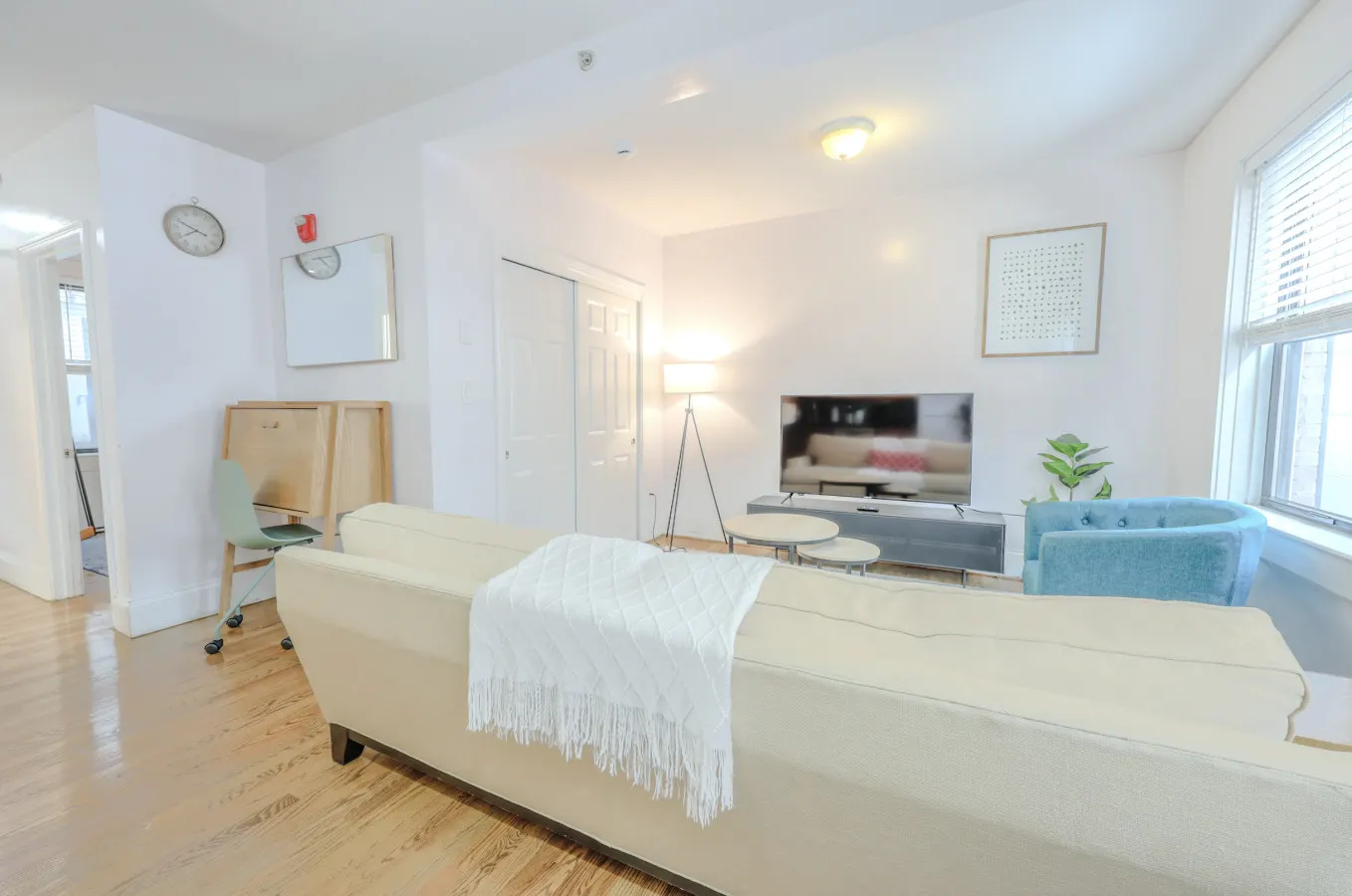 Modern 1BRs steps from Boston Common + South End 5