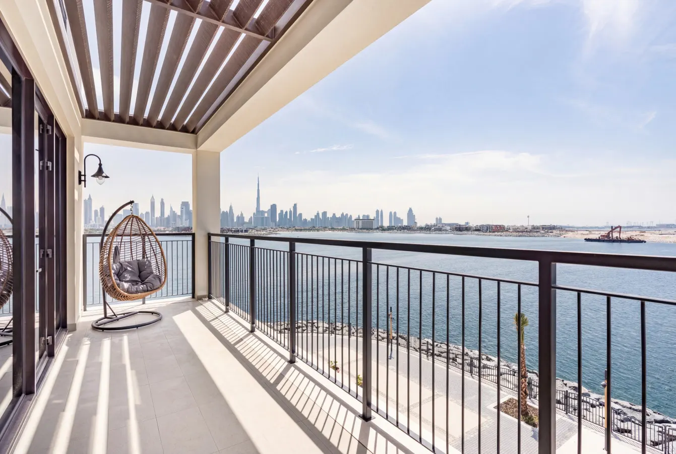 Peaceful LaMer Home w/ Private Beach — photo 2