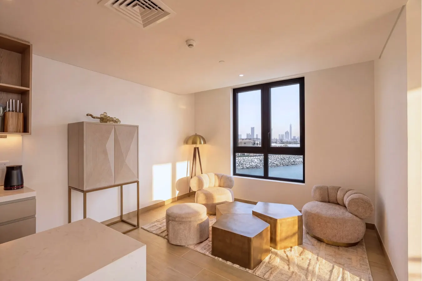 Peaceful LaMer Home w/ Private Beach 9