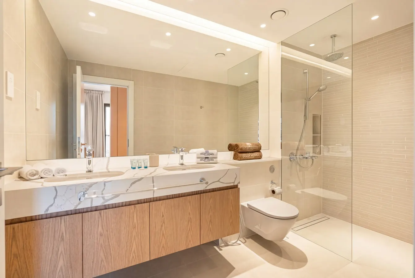 Peaceful LaMer Home w/ Private Beach 17