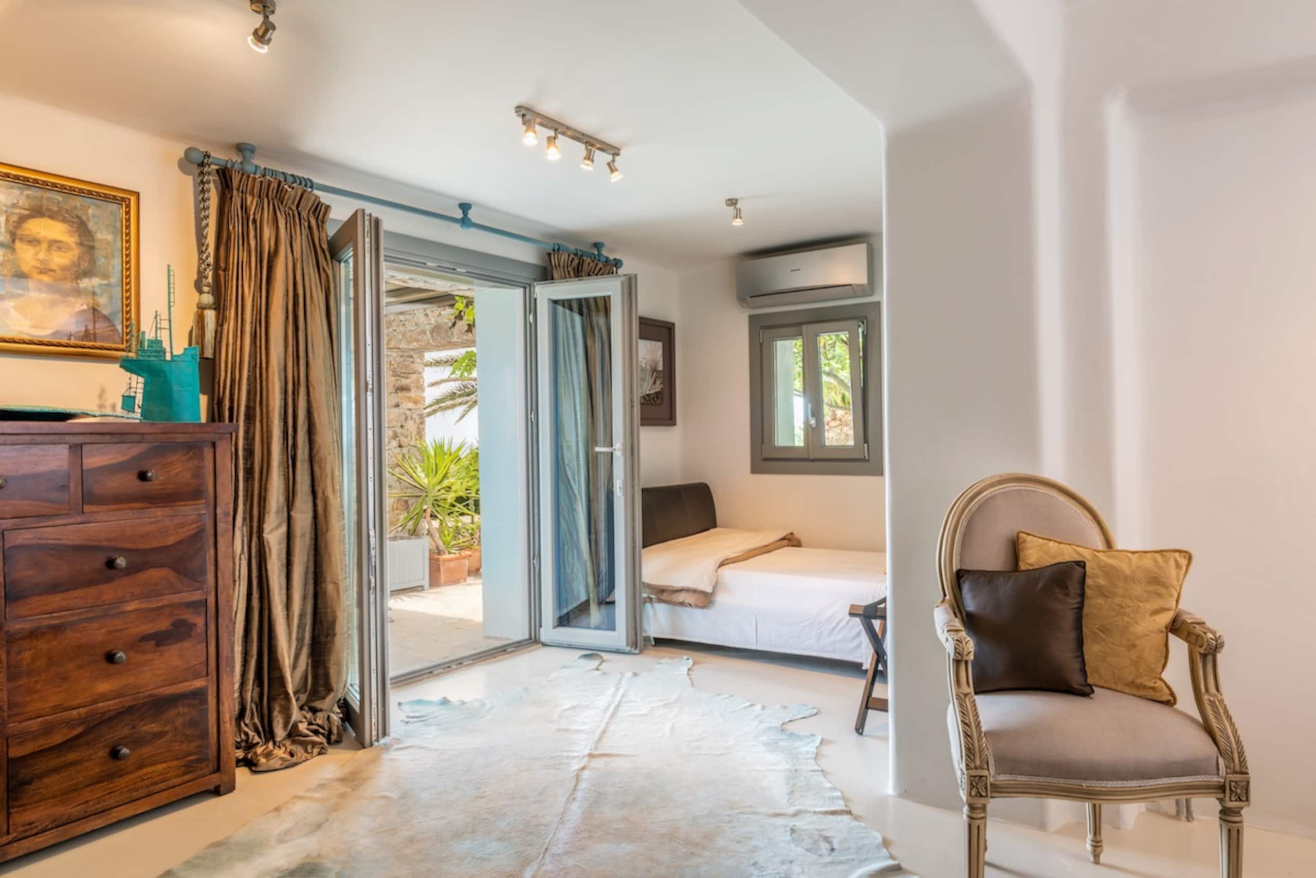 White House 2 Bdr by Fantasia Villas 15