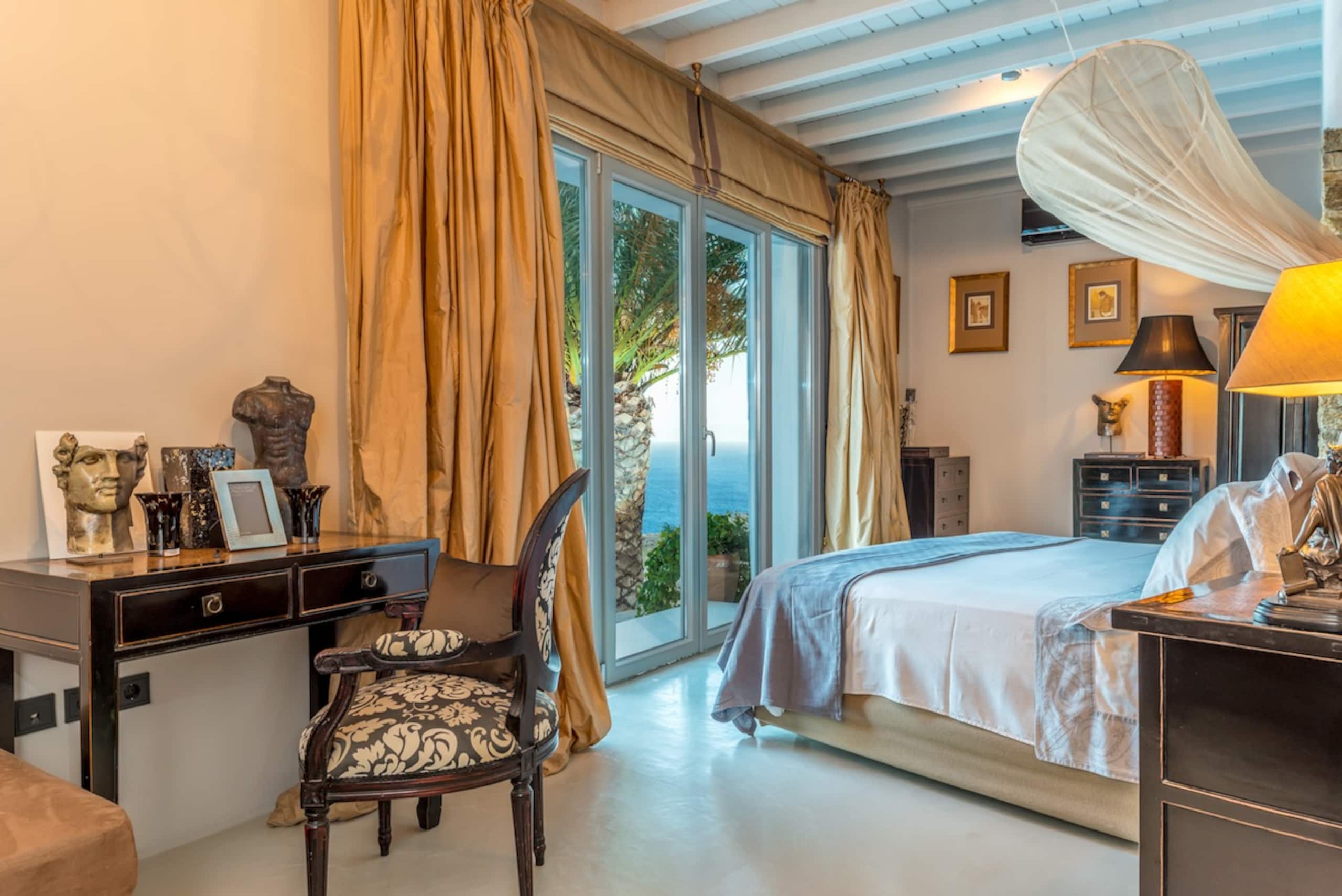 White House 2 Bdr by Fantasia Villas 13
