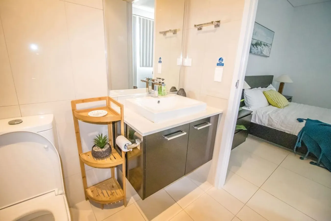 Zen Central CBD ~ 3BR apt in Darwin City — photo 5