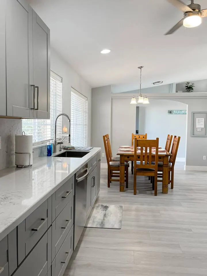 Havasu Escape Sleeps 8 Parking 14