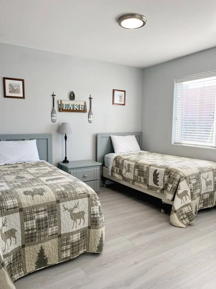 Havasu Escape | Sleeps 8 | Parking — photo 4