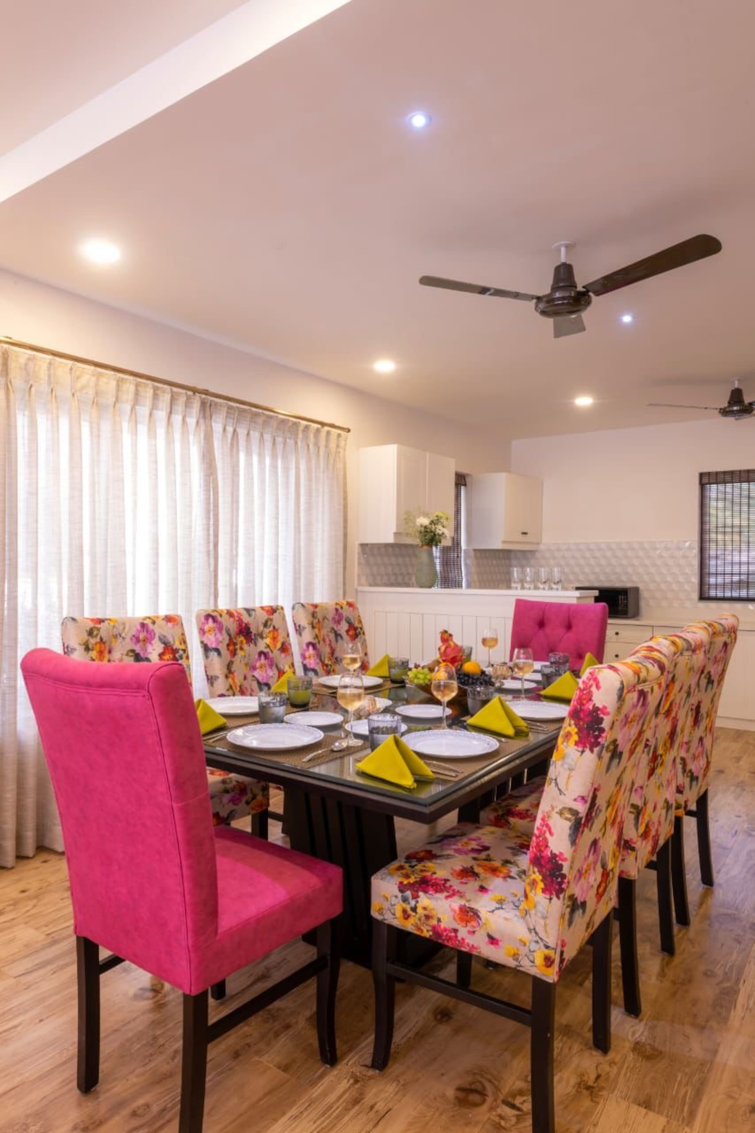 4BR | Private Pool | Jacuzzi | Siolim 6